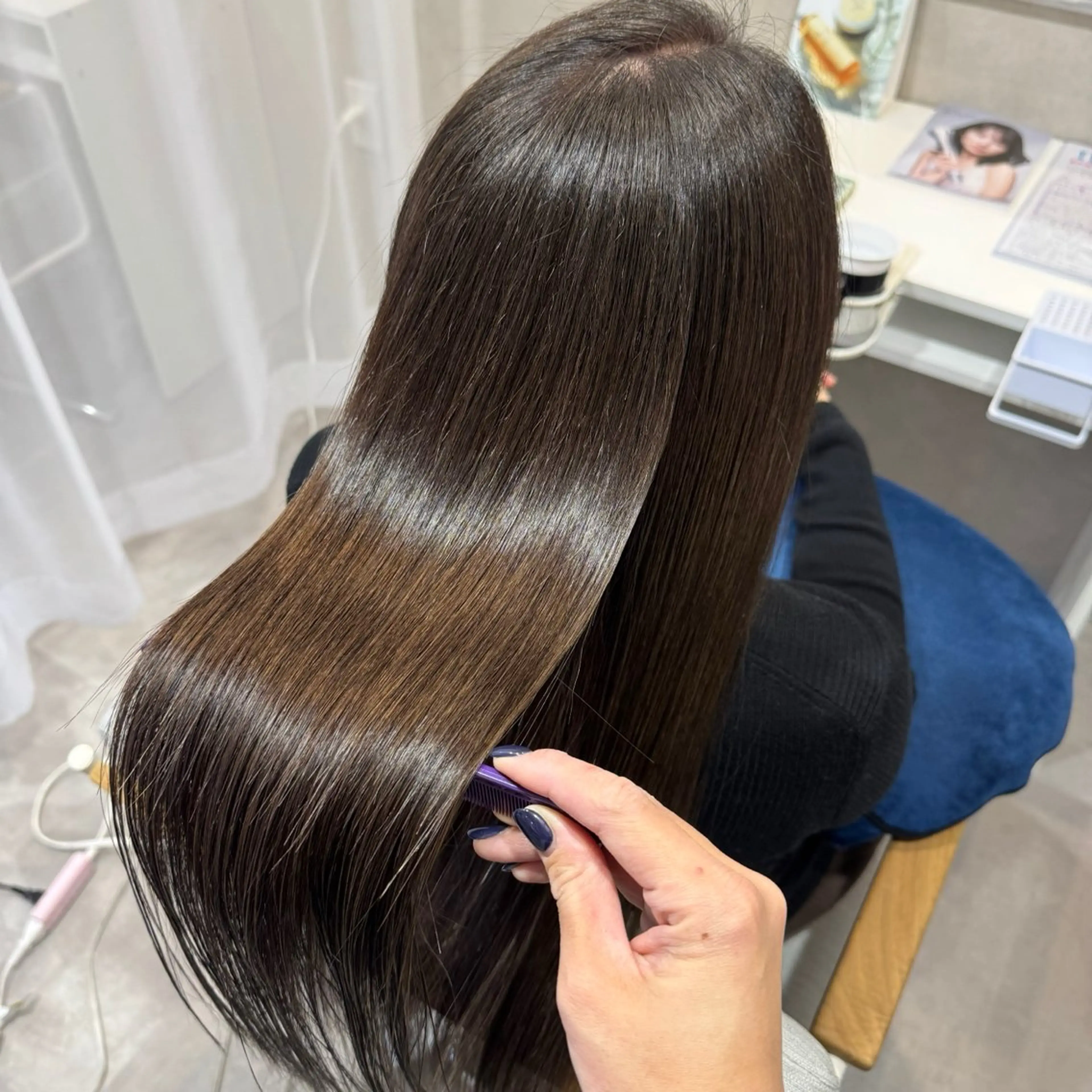 【12月の空きわずかです🥰】カット+イルミナカラー+髪質改善艶ケアの写真