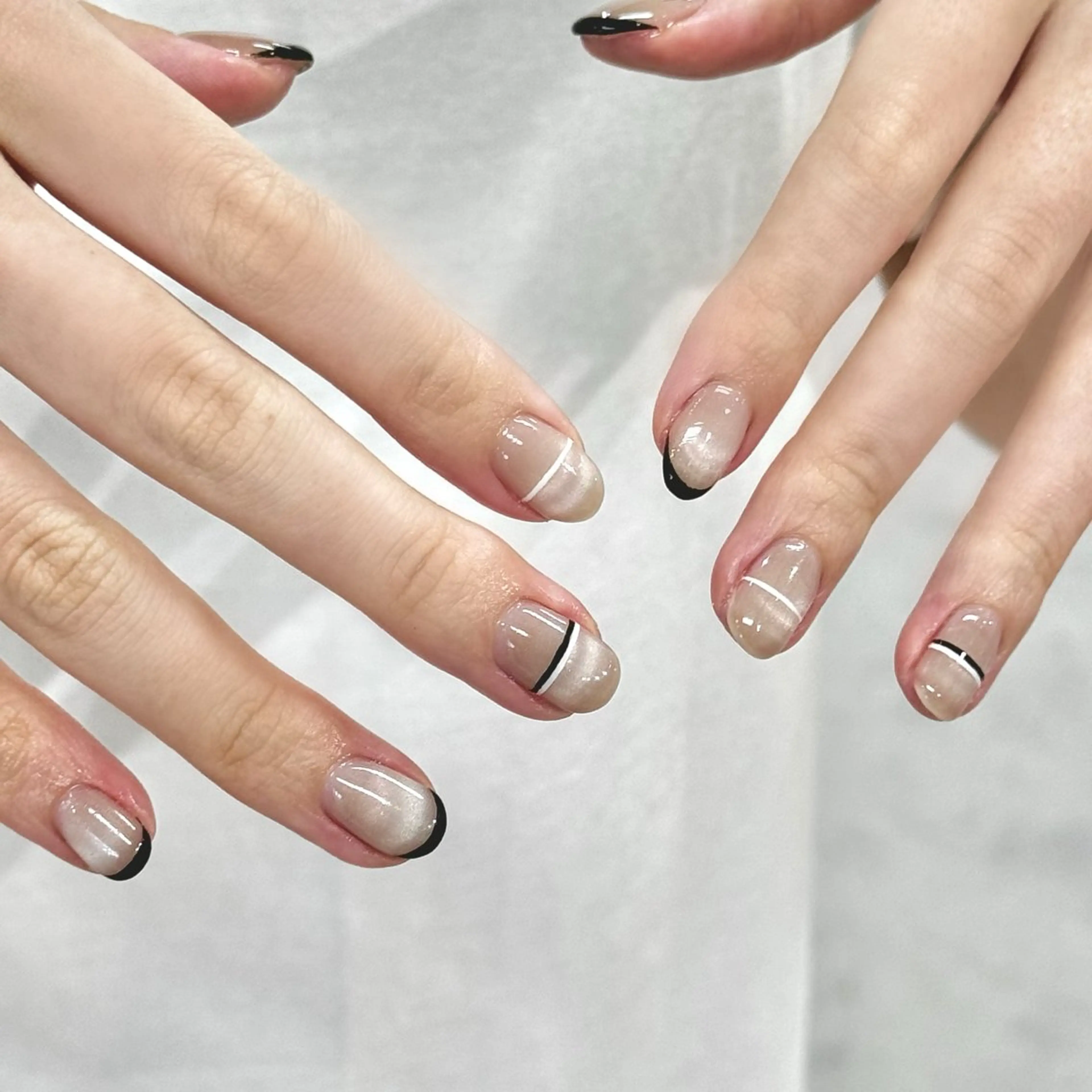 ネイル フレンチネイル マグネットネイル ハンドネイル HARUKA ネイリスト福岡/薬院のネイルデザイン