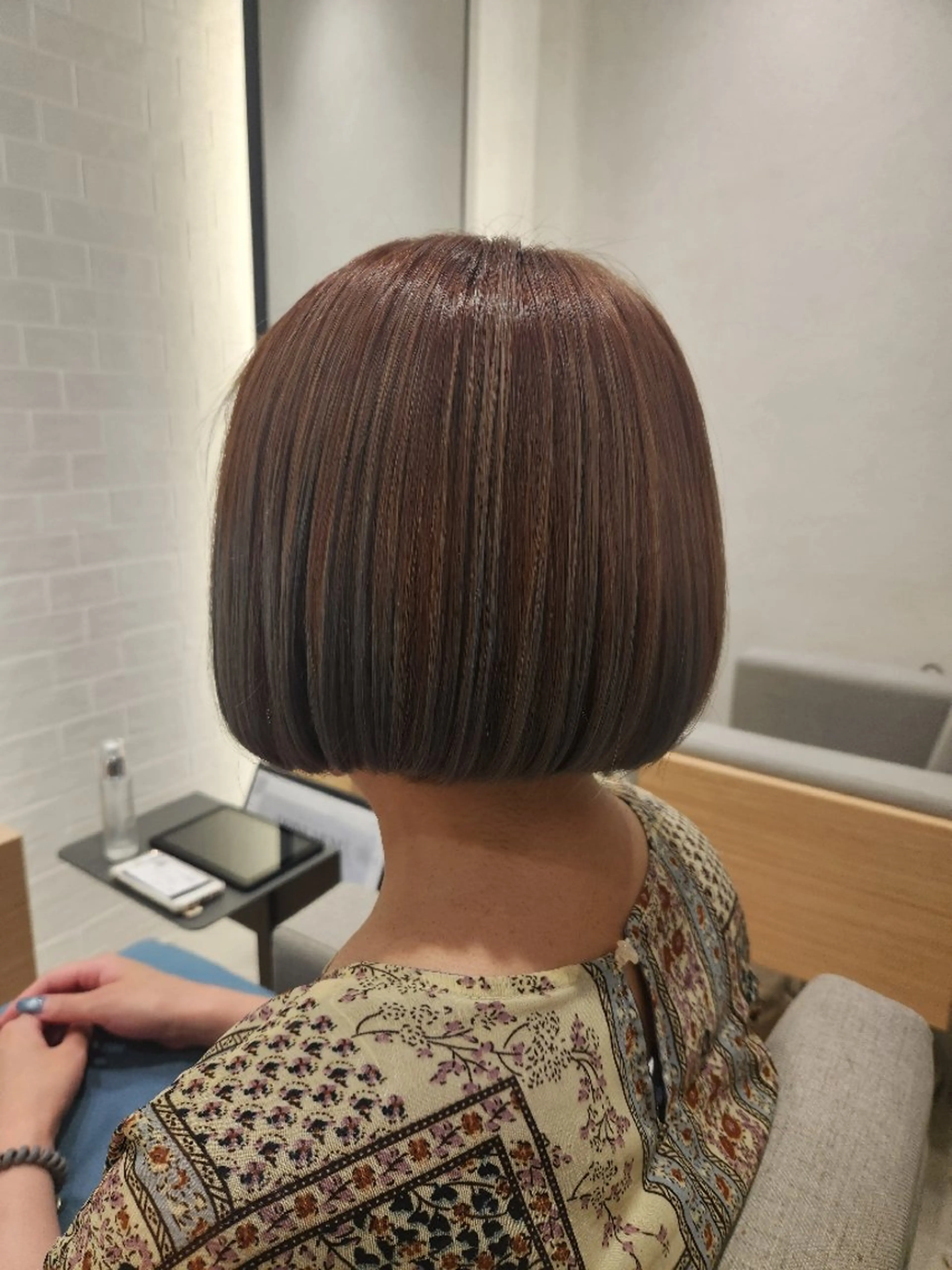 ミディアム カット 💜艶髪カラー💜 🎶富川美希🎶のヘアスタイル