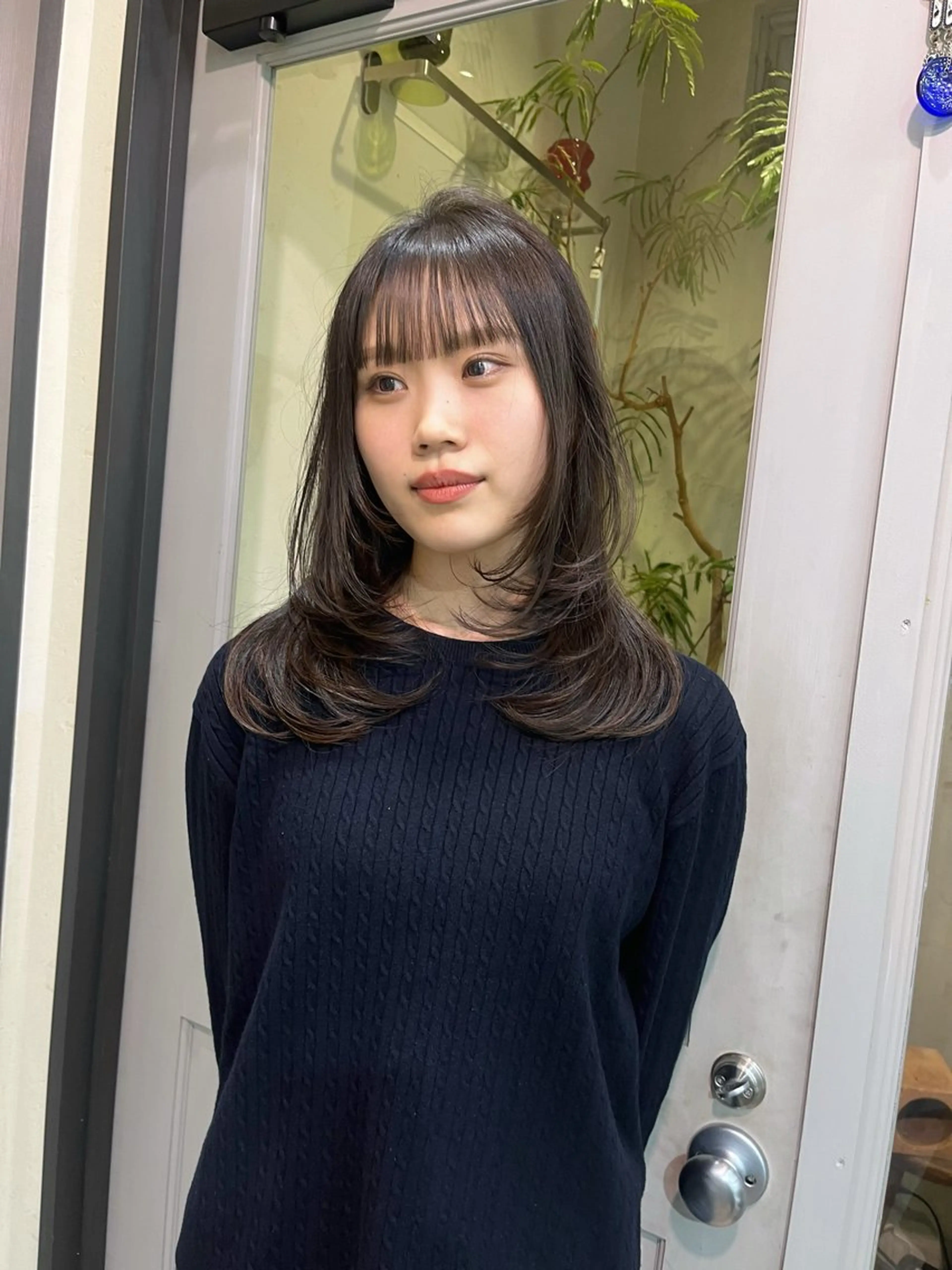 ミディアム 韓国アンニュイ/ アミのヘアスタイル