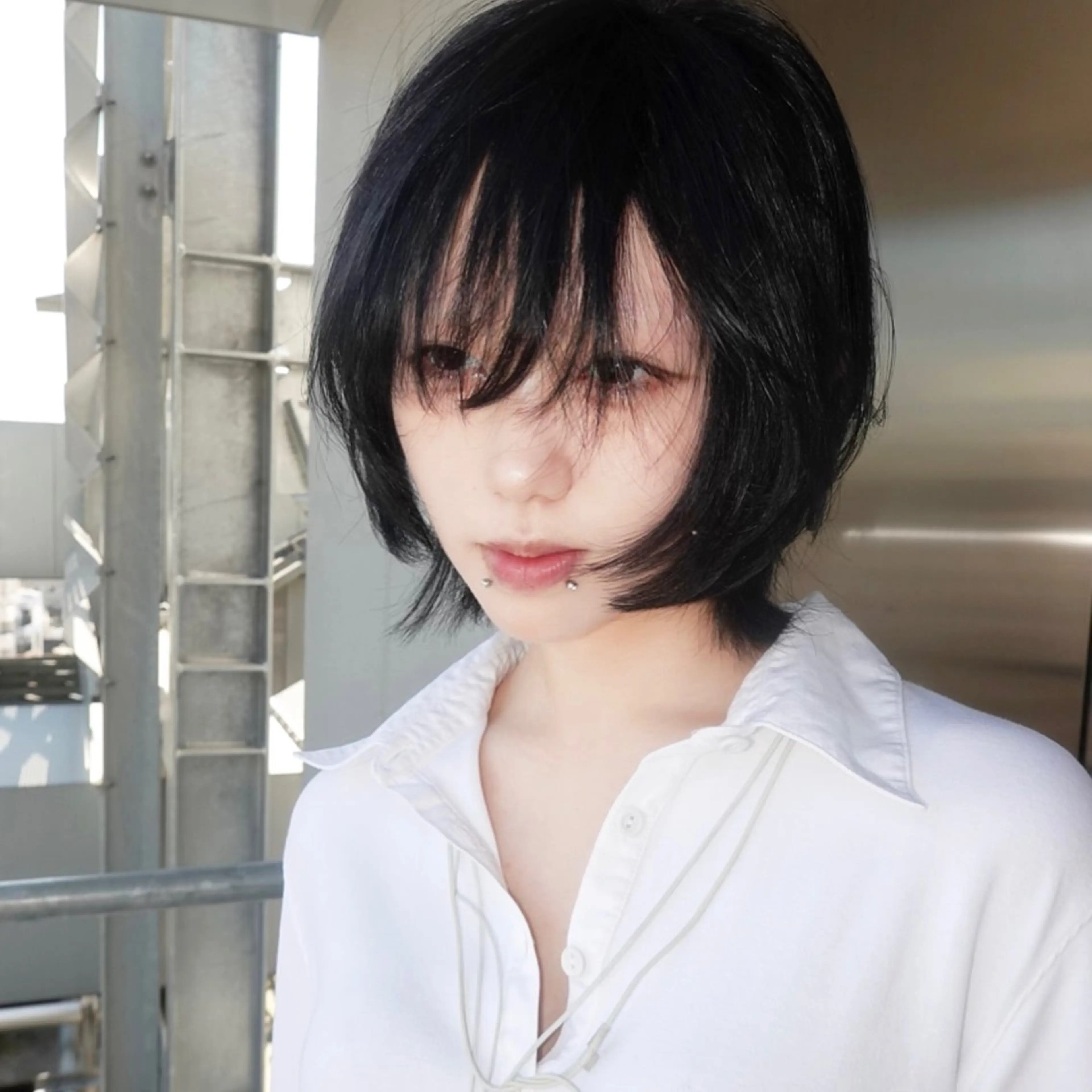 ミディアム 小顔カット カット bloc japon所属・ﾌﾞﾚｲｽﾞ˚✧₊⁎ ﾚｲﾔｰToriのヘアスタイル