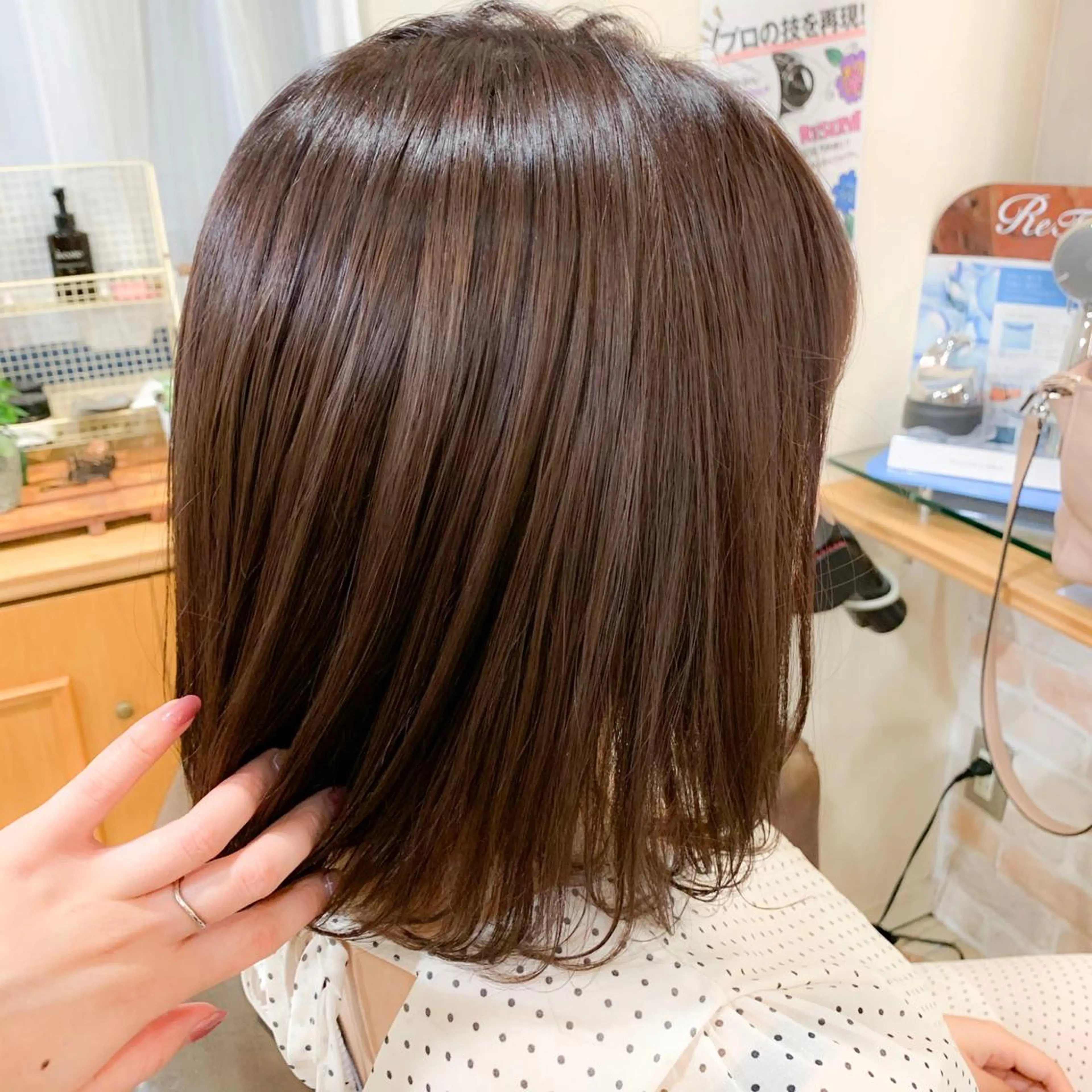 ミディアム カラー 切りっぱなしボブ ソノキユウカのヘアスタイル