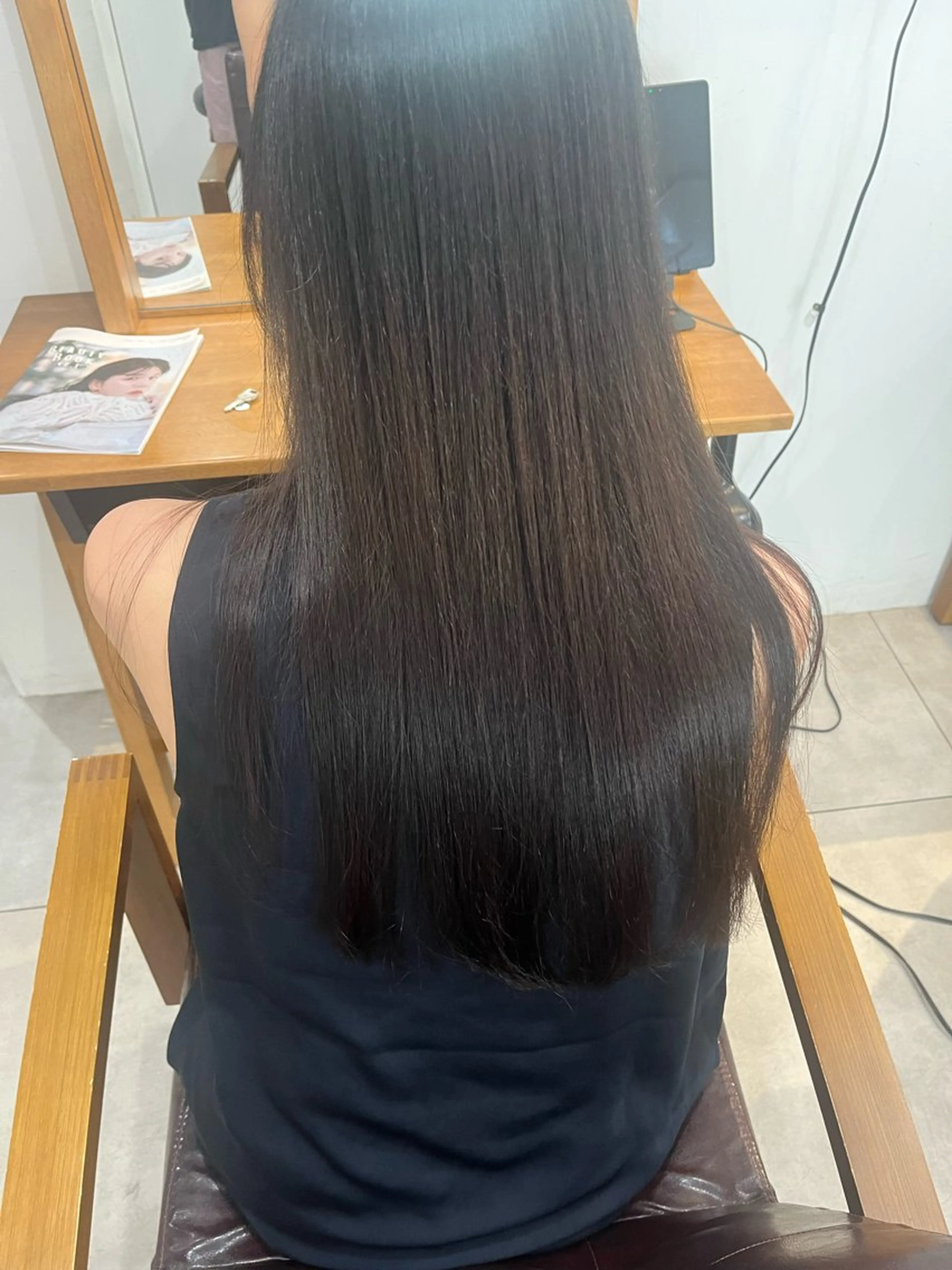 【艶髪】カット＋イルミナカラーオージュア4stepの写真