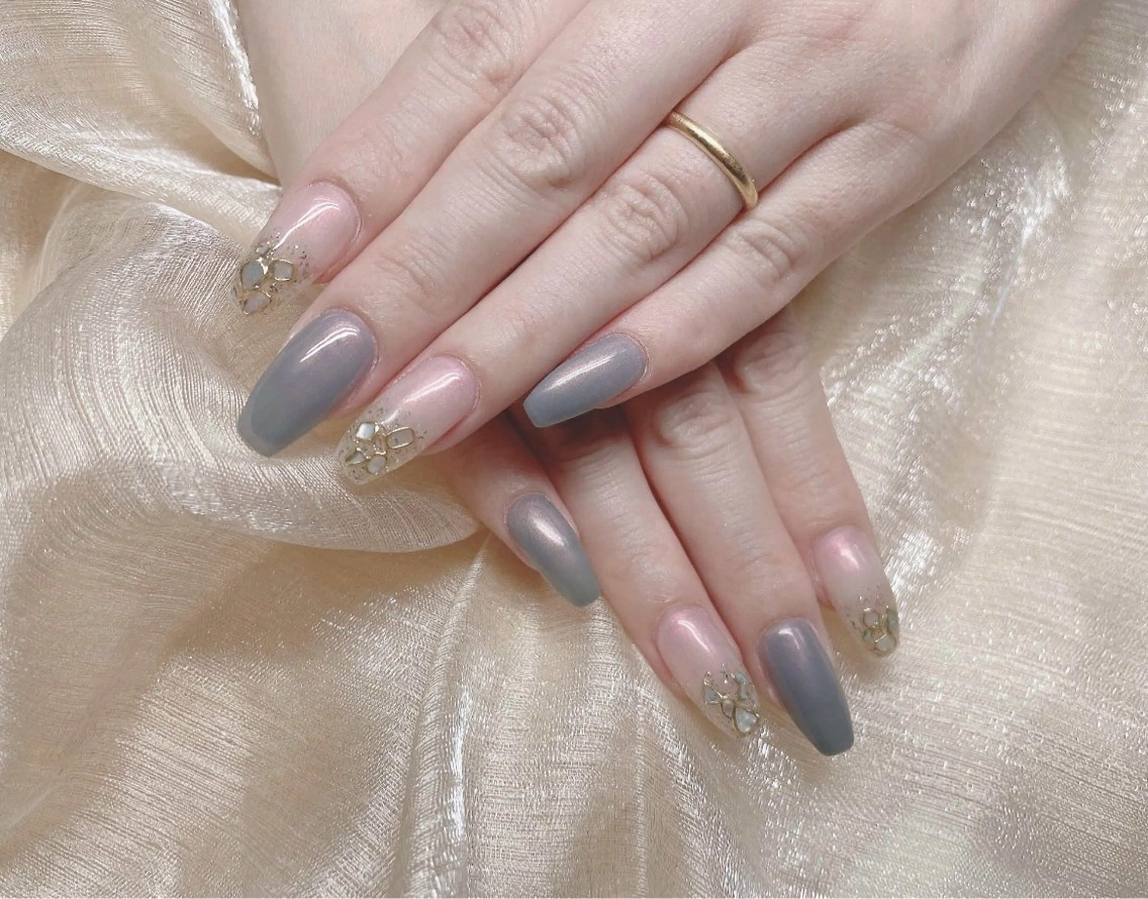 ネイル ハンドネイル Azel nail 伊野麗のネイルデザイン