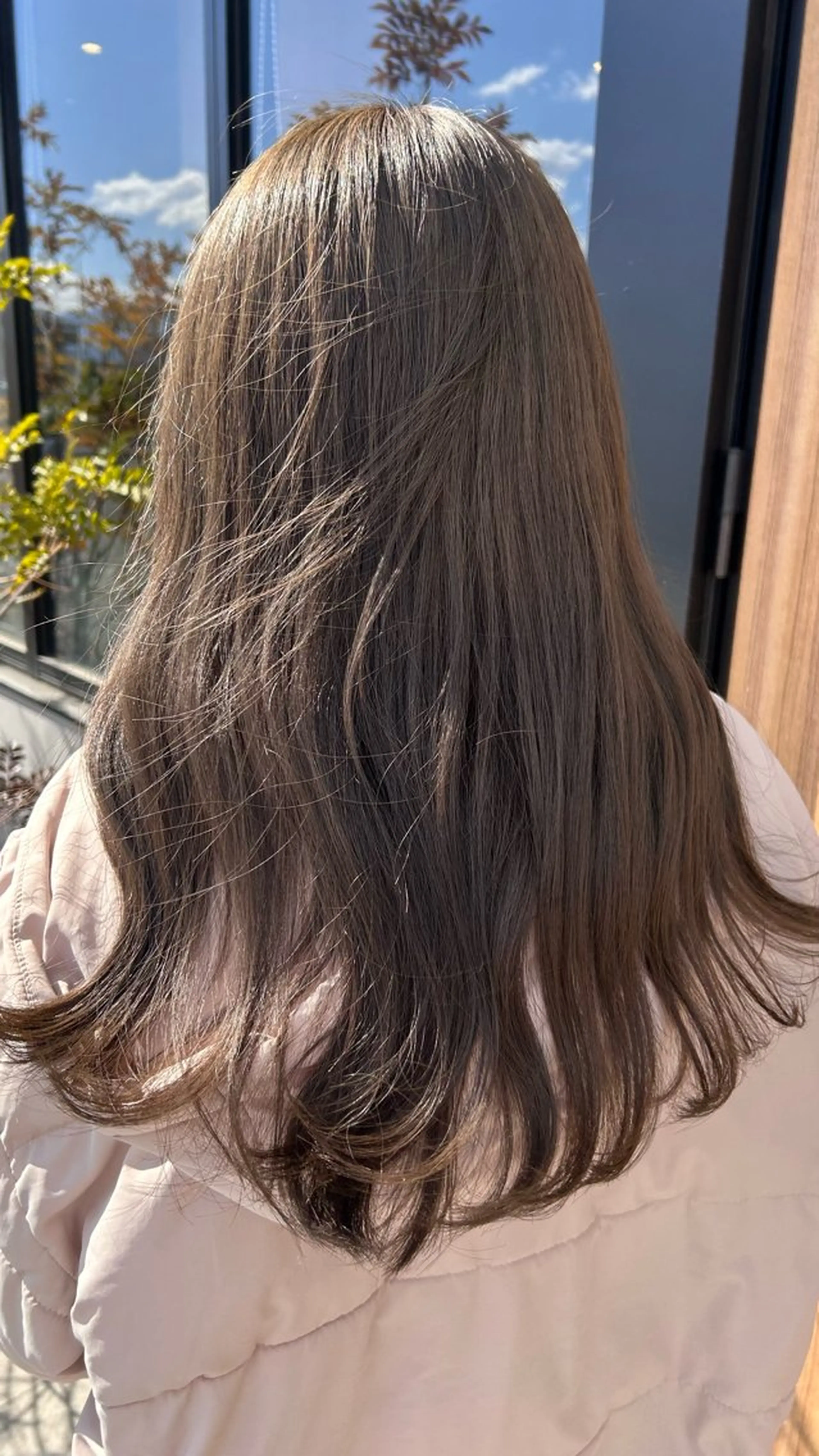 カラー ベージュカラー オリーブベージュ 馬場 美咲のヘアスタイル