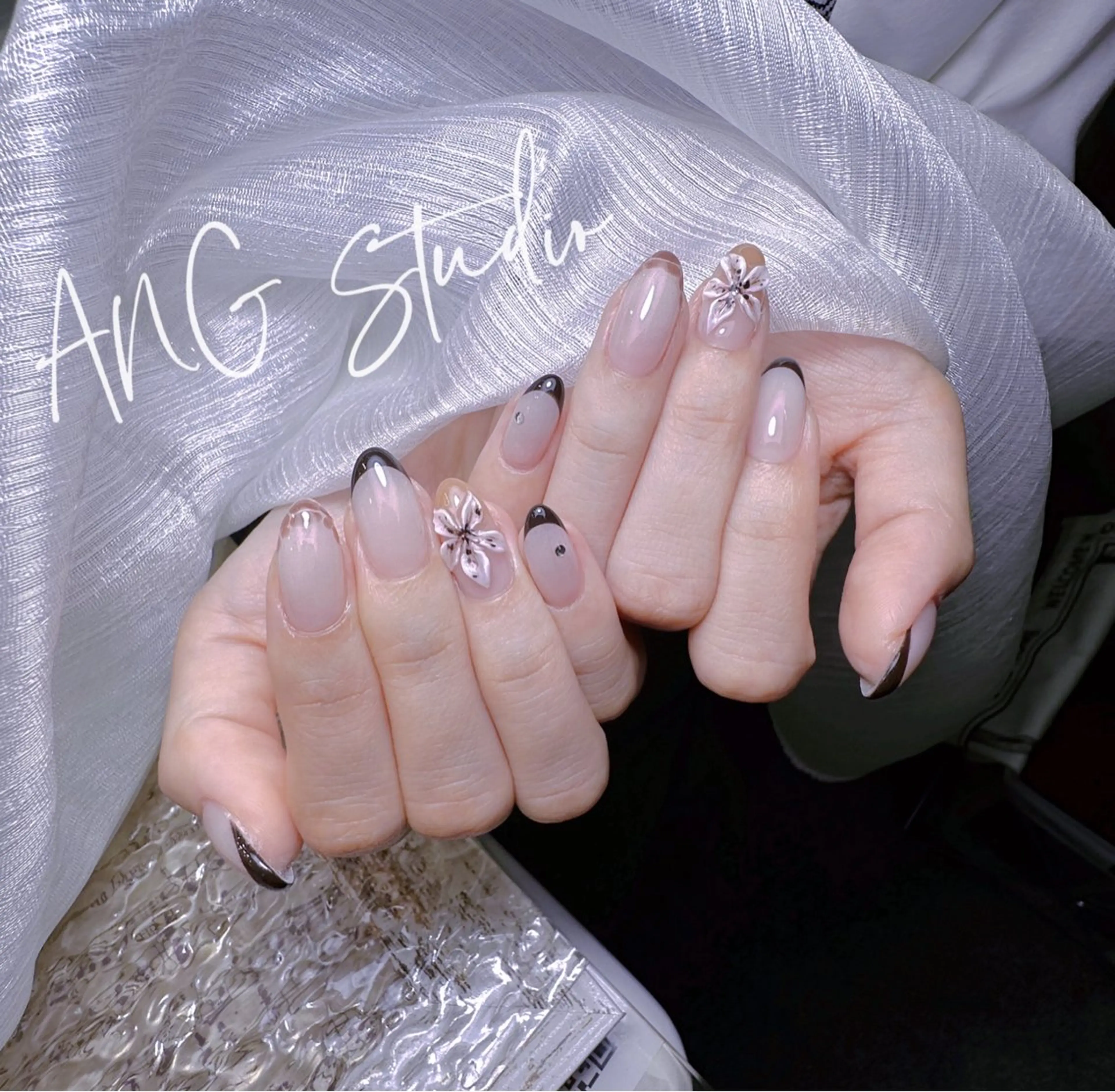 ネイル ハンドネイル ハンドケア ANG Studioのネイルデザイン