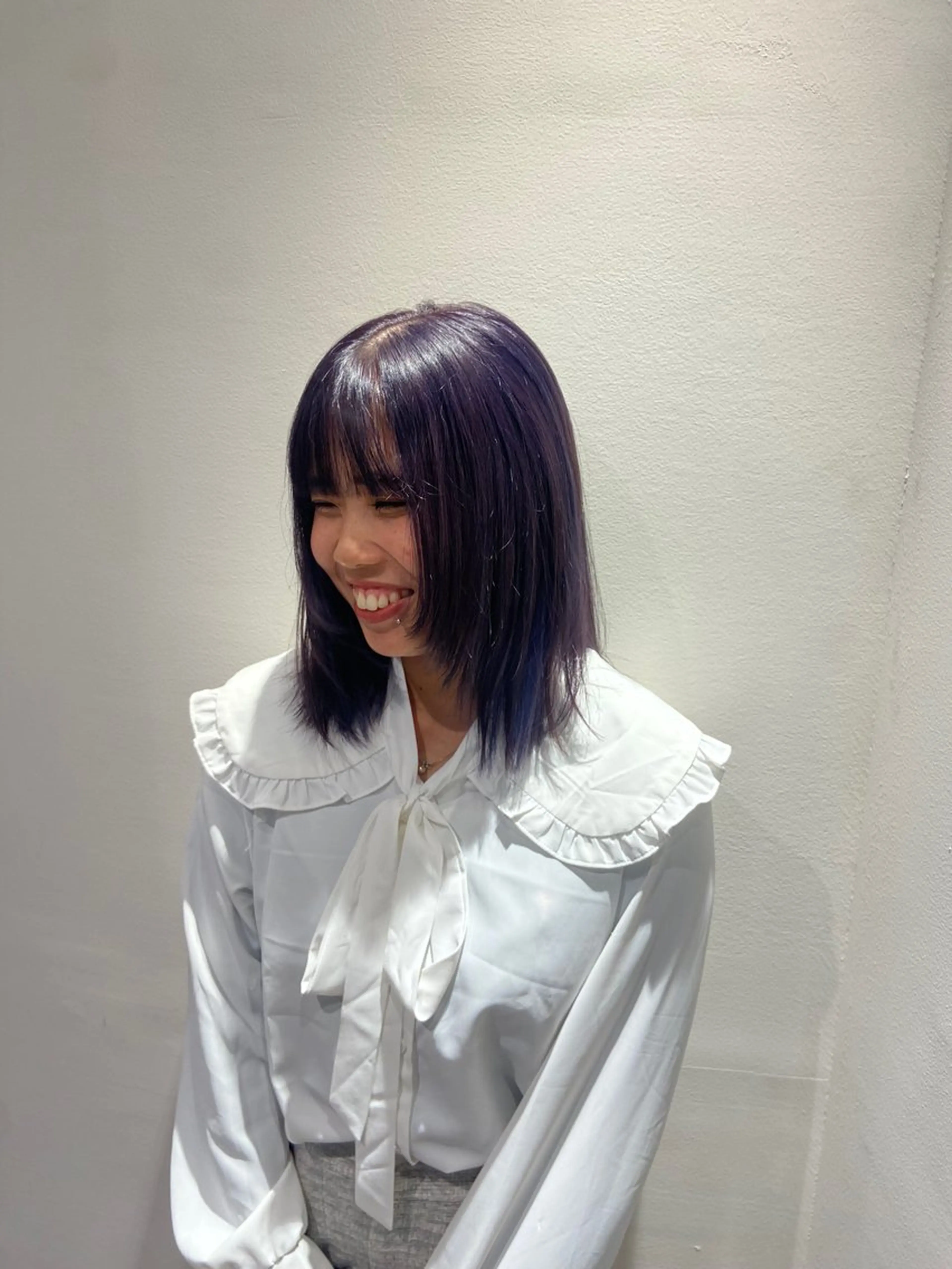 ミディアム カラー ラベンダーカラー ヘアカラー LiEn hair's BEAU group所属・松下 茉紀👱🏻‍♀️のヘアスタイル