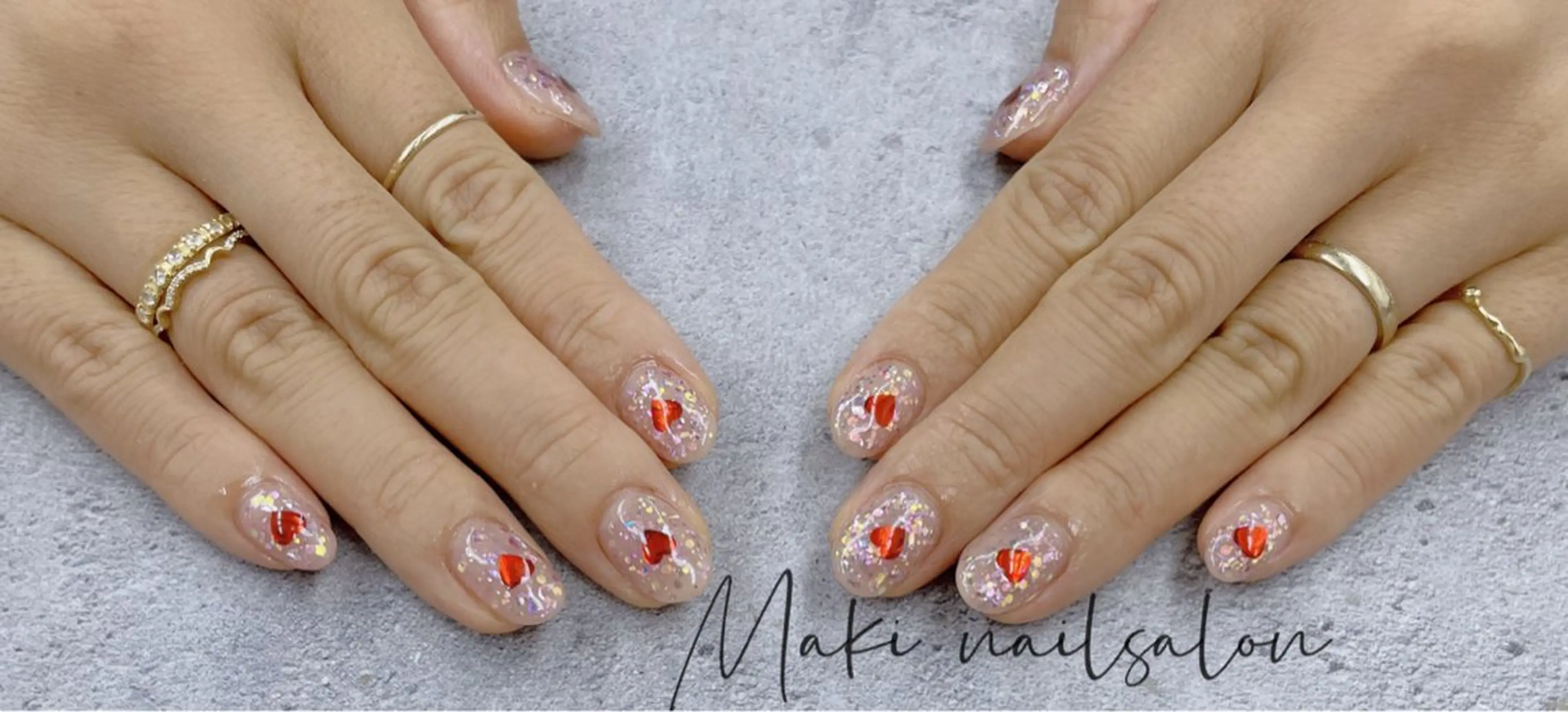ネイル ハンドネイル マキ ネイルサロンのネイルデザイン