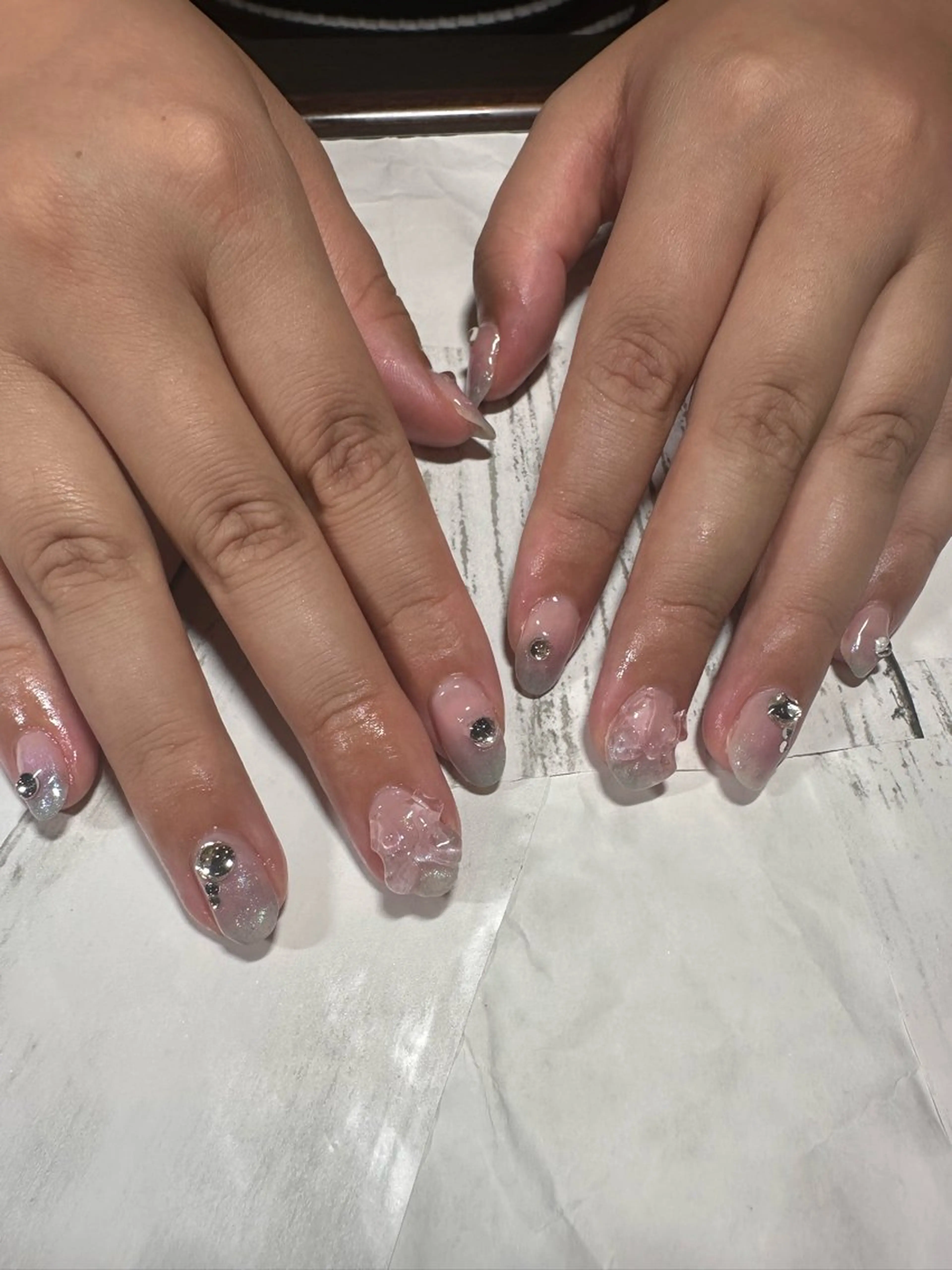 ネイル e.nail所属・🍎吉田 恵里🍎のネイルデザイン