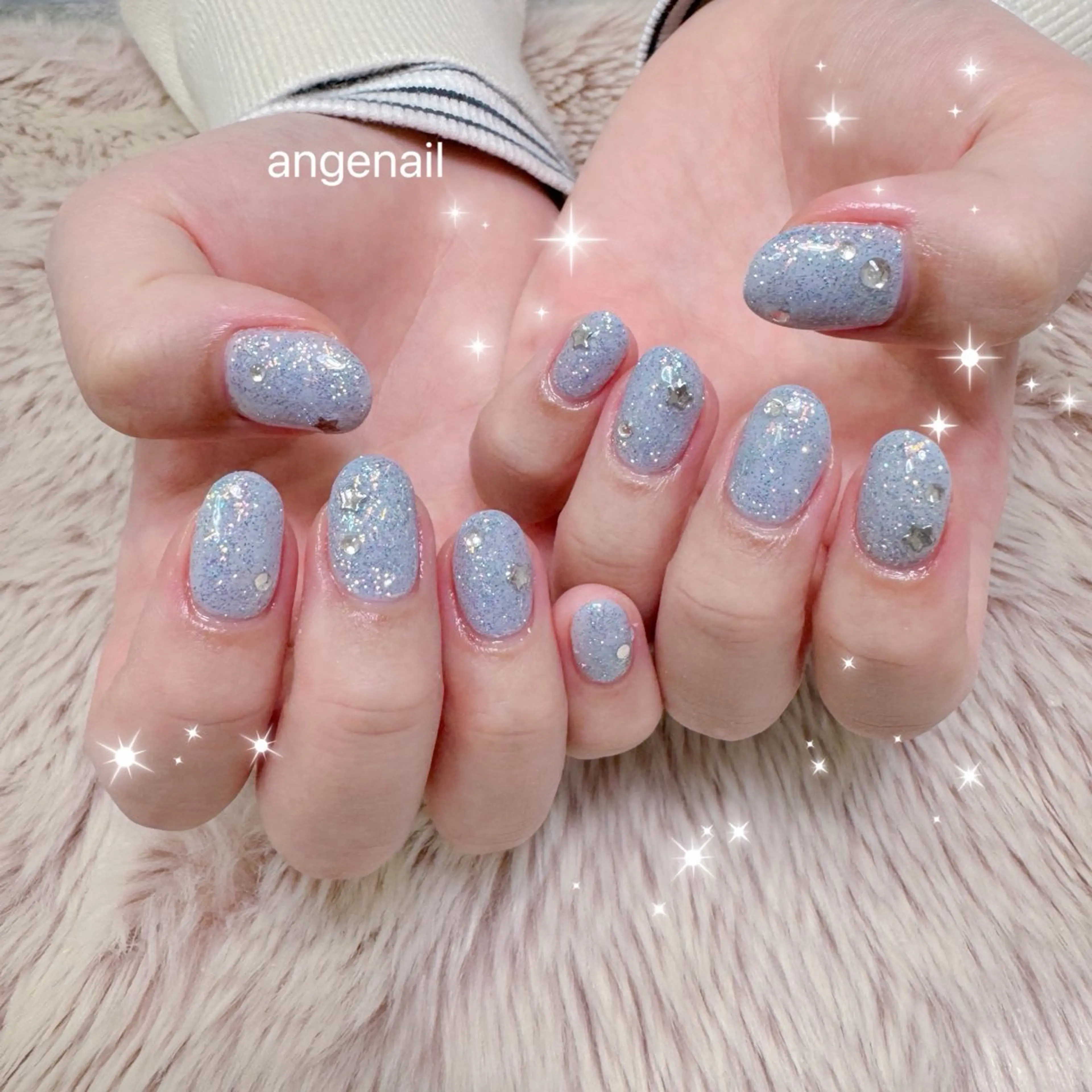 ネイル ハンドネイル オーナーネイリスト MAKIのネイルデザイン