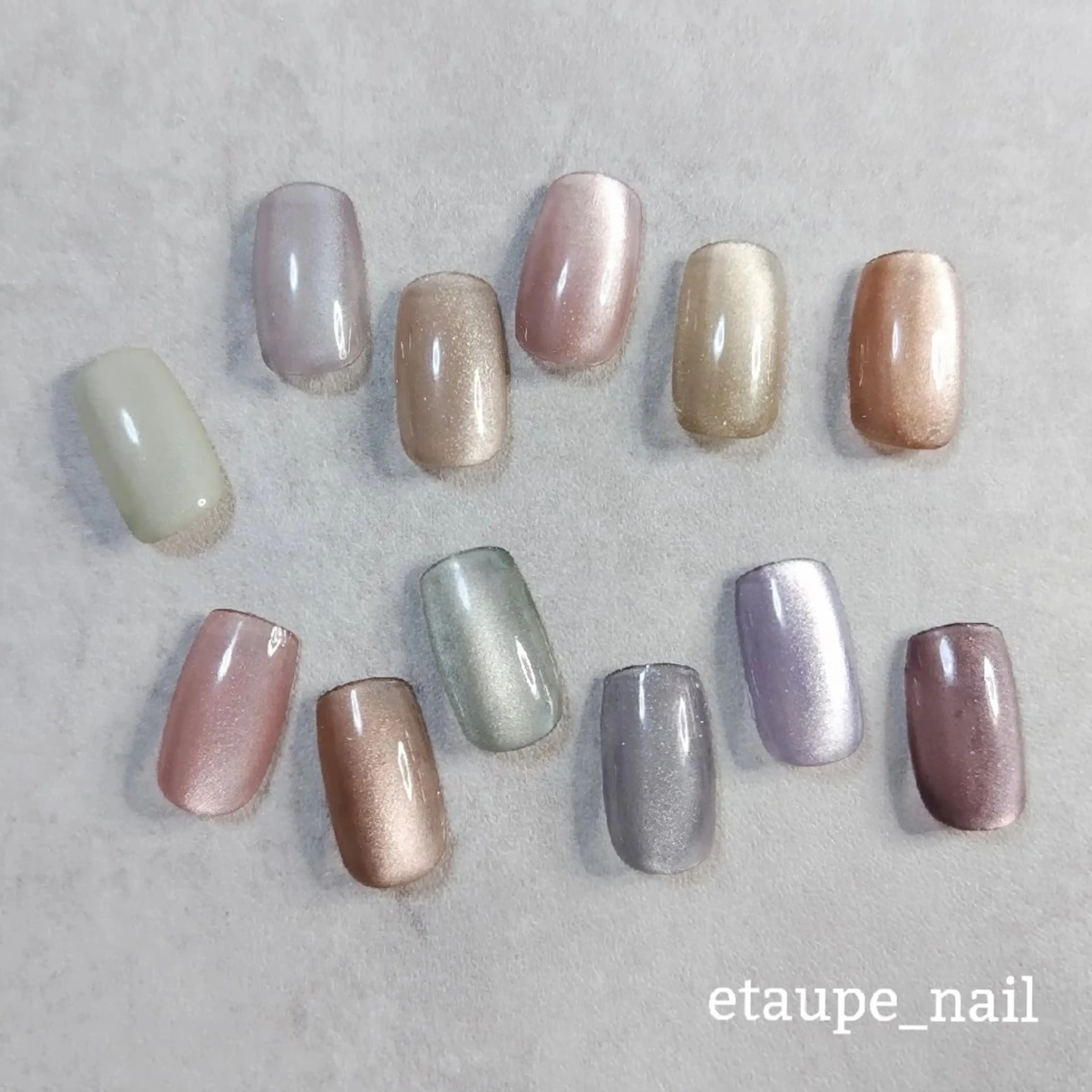 ネイル ジェルネイル グリーン マグネットネイル ハンドネイル etaupe nail所属・向原自宅サロン ★エトープネイルのネイルデザイン