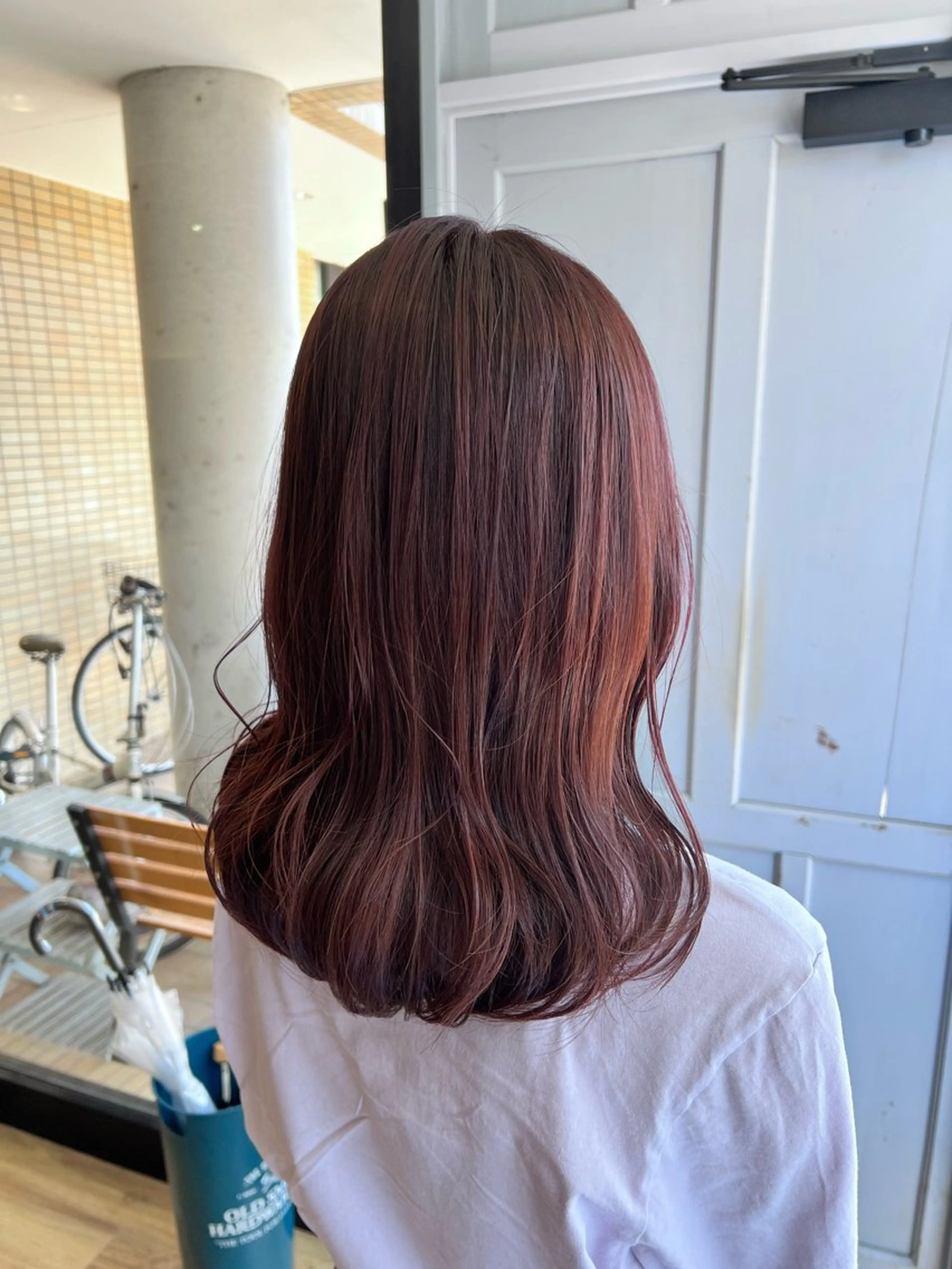 ロング カラー ピンクカラー バイオレットカラー ヘアカラー トリートメント ツキダテ ユイのヘアスタイル