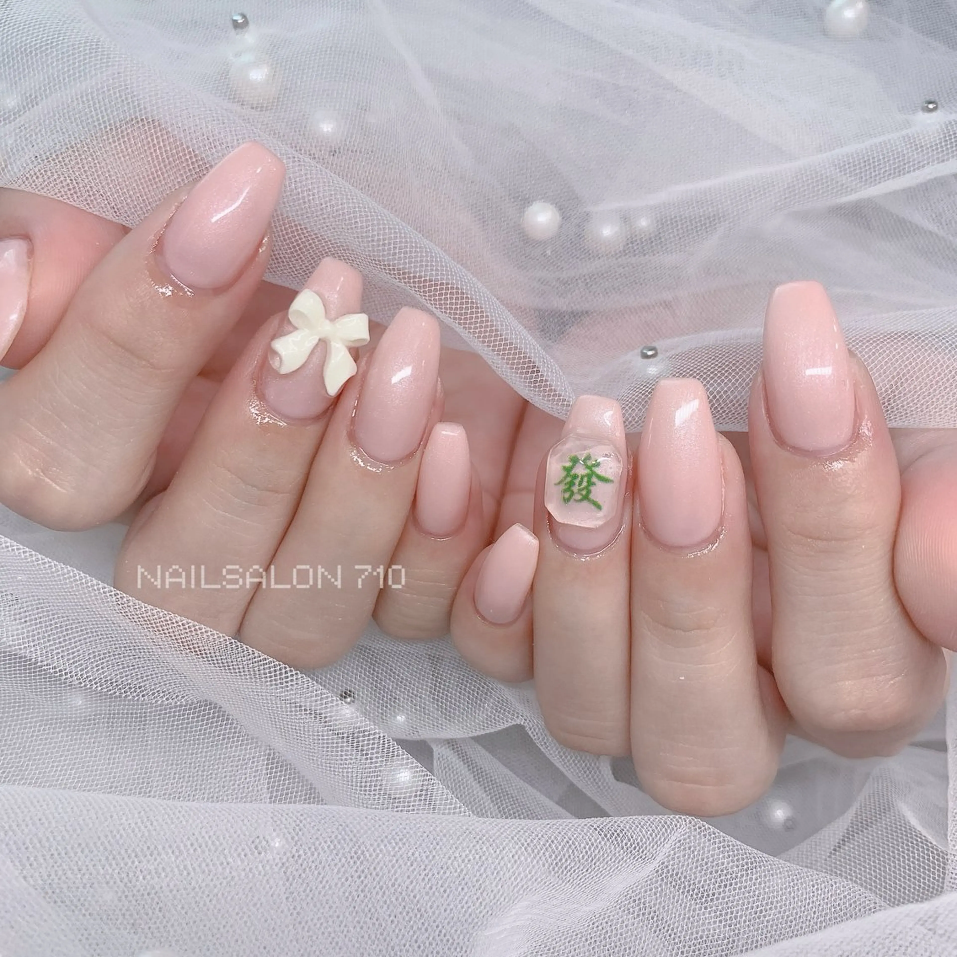 ネイル ハンドネイル フットネイル ナナイチゼロ I.Naoのネイルデザイン