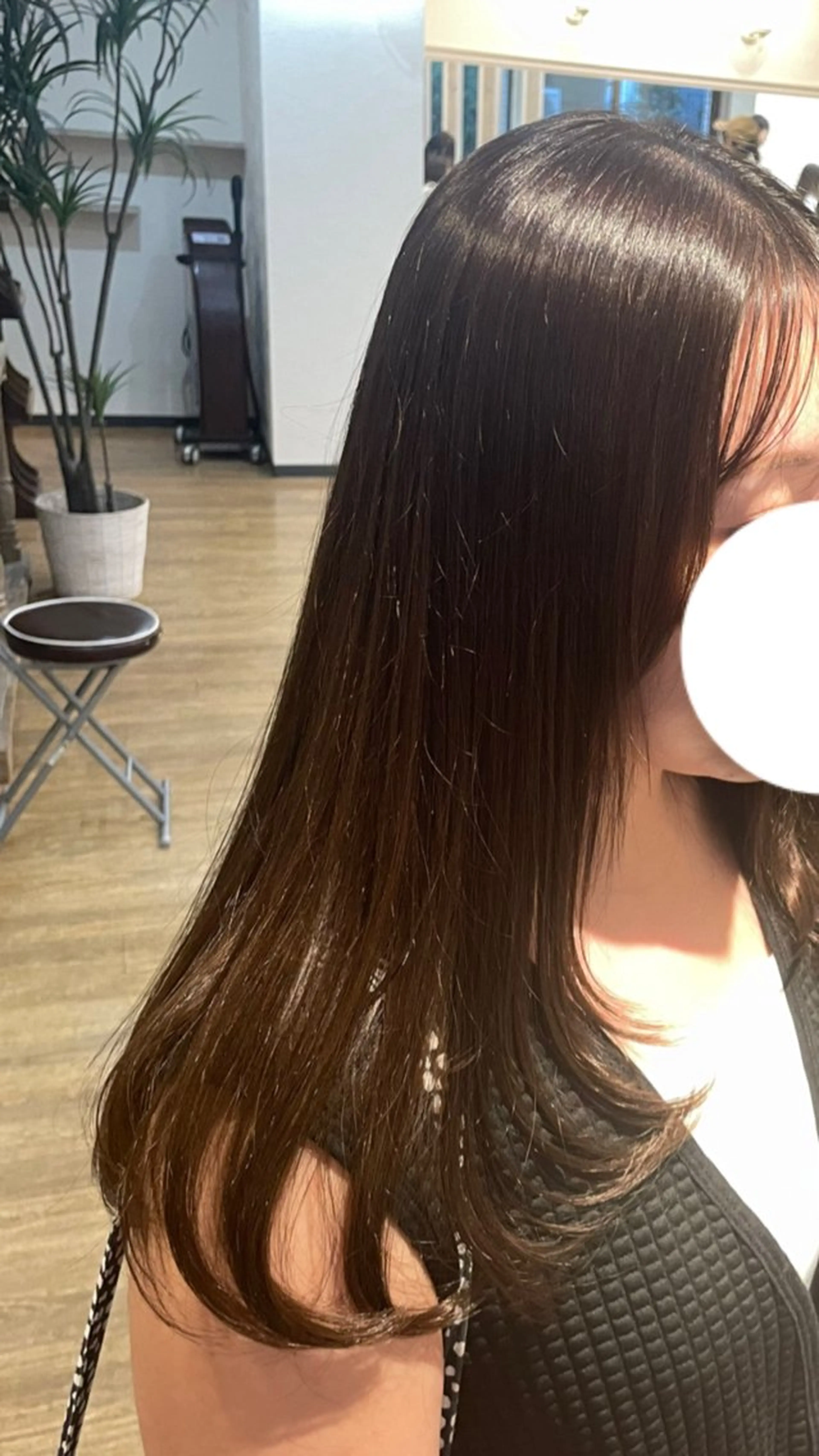 ロング 顔まわりレイヤー 顔周りカット レイヤーカット ピンク・ラベンダー/ レイヤー/NANAのヘアスタイル