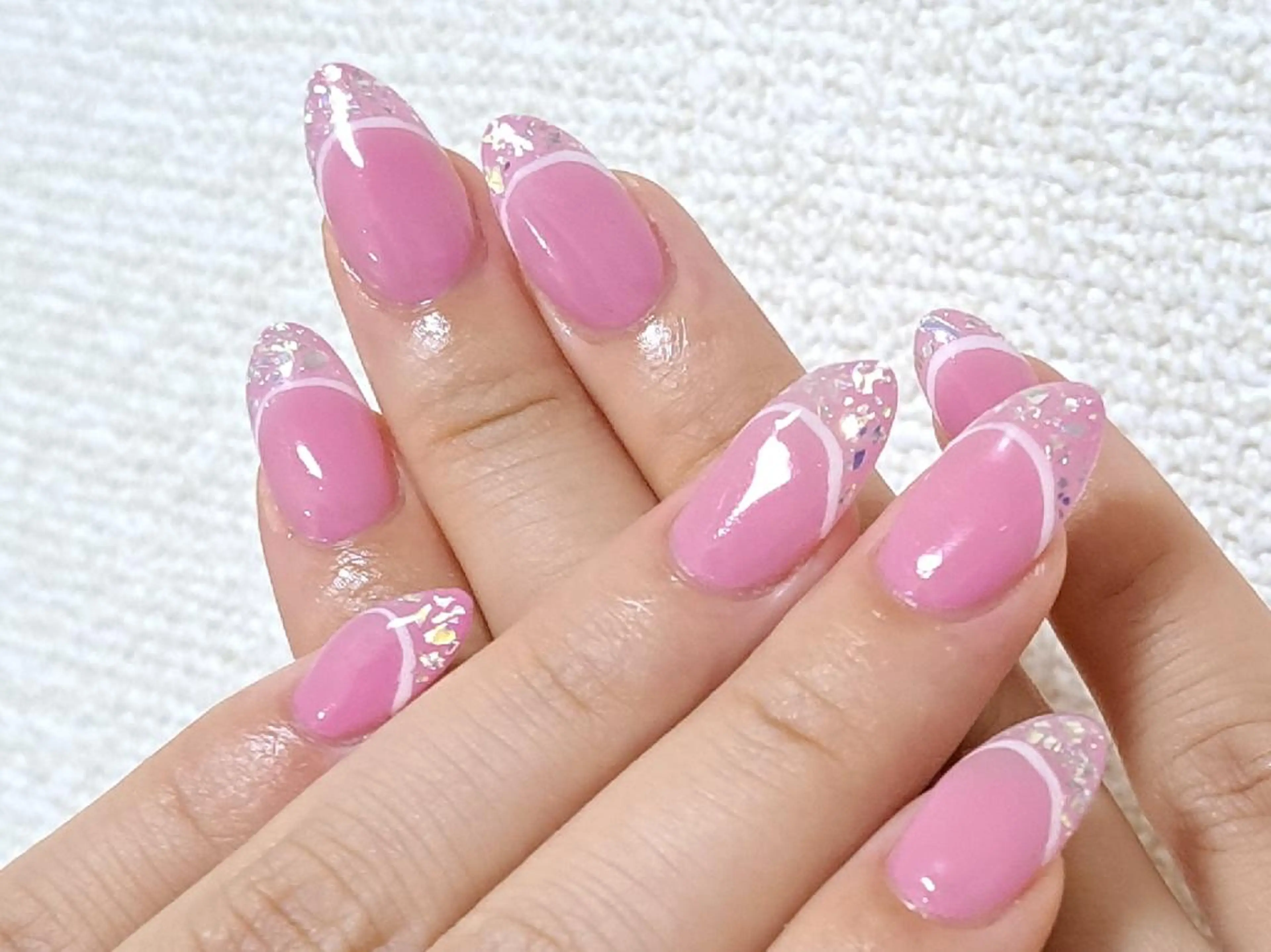 ネイル フレンチネイル ガラスフレンチ Lupinus所属・Lupinus ルピナスのネイルデザイン