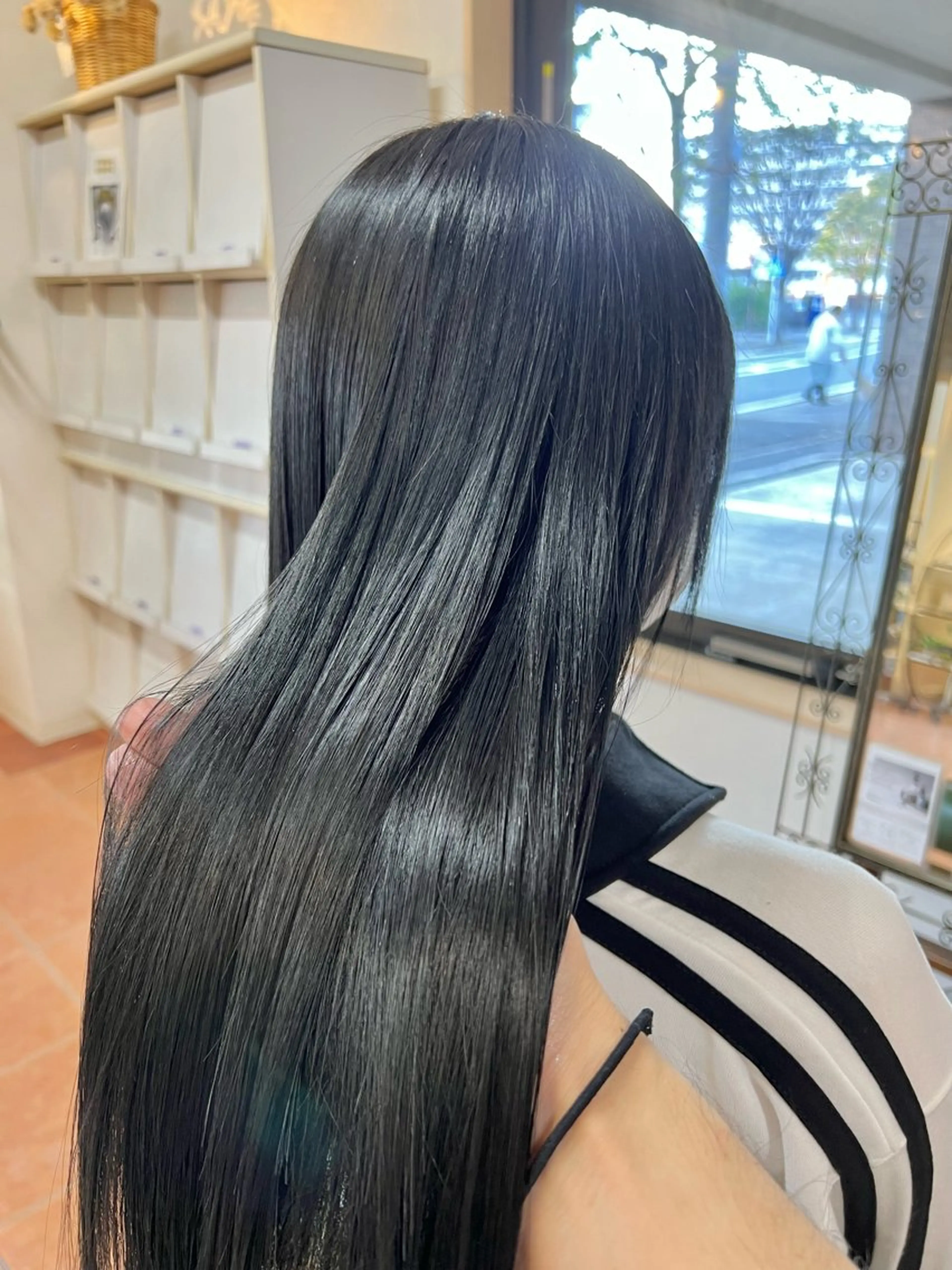 ロング カラー ヘアカラー トリートメント 石井 佑樹のヘアスタイル