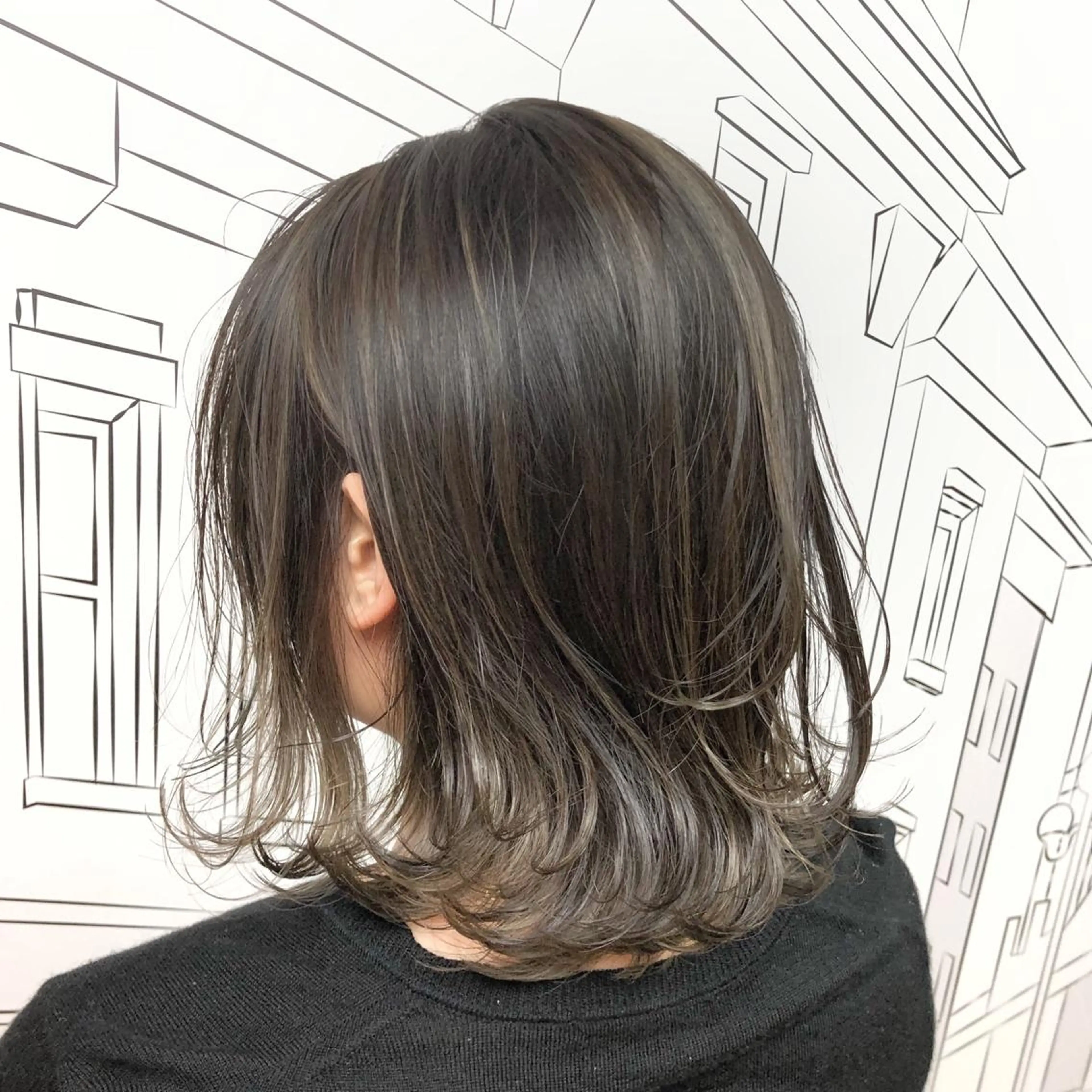 ミディアム カラー グレージュ ハイライトカラー 外国人風カラー ハイライト レイヤー⭐️カラー ⭐️平川雅史のヘアスタイル