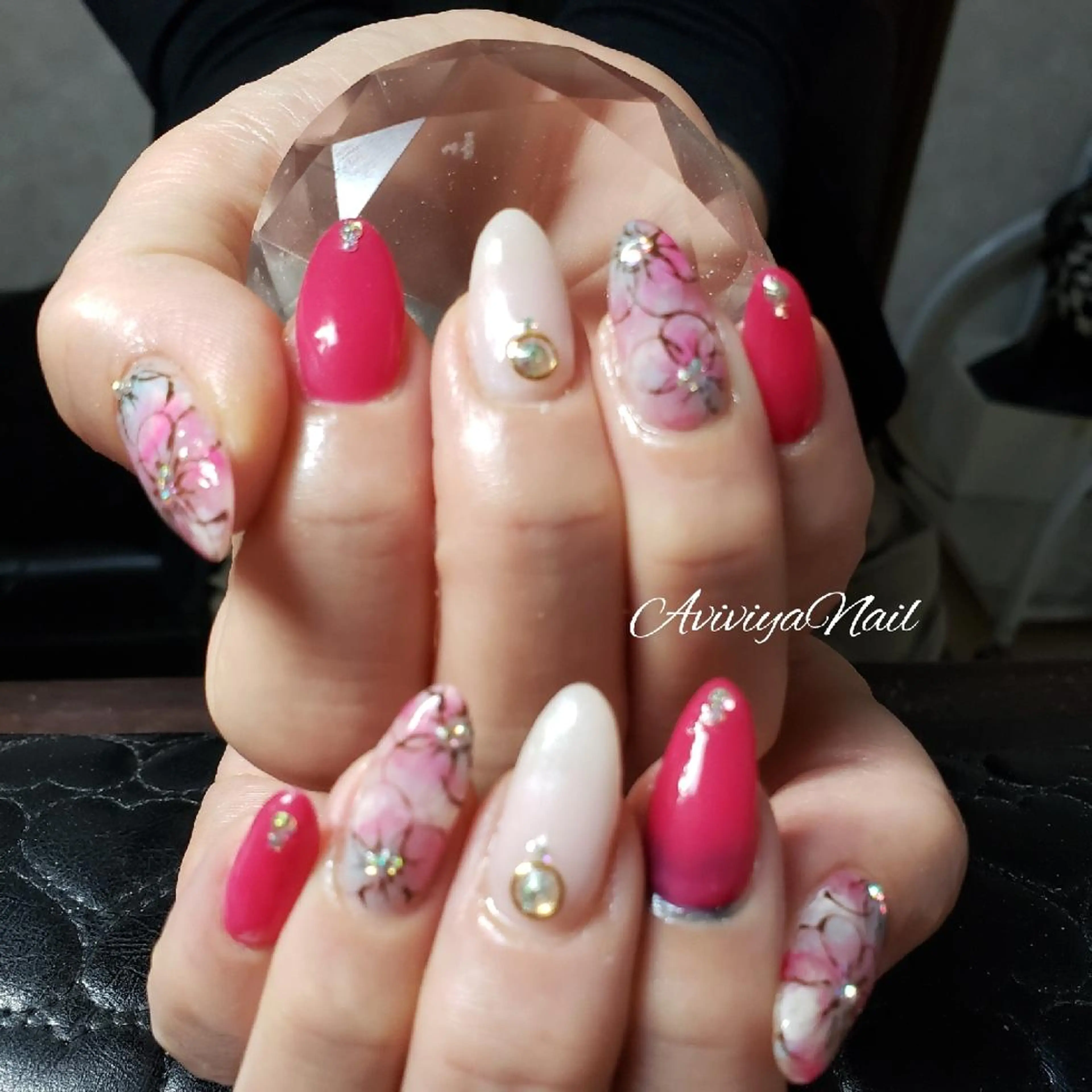 ネイル AviviyaNail所属・kubo ayaのネイルデザイン