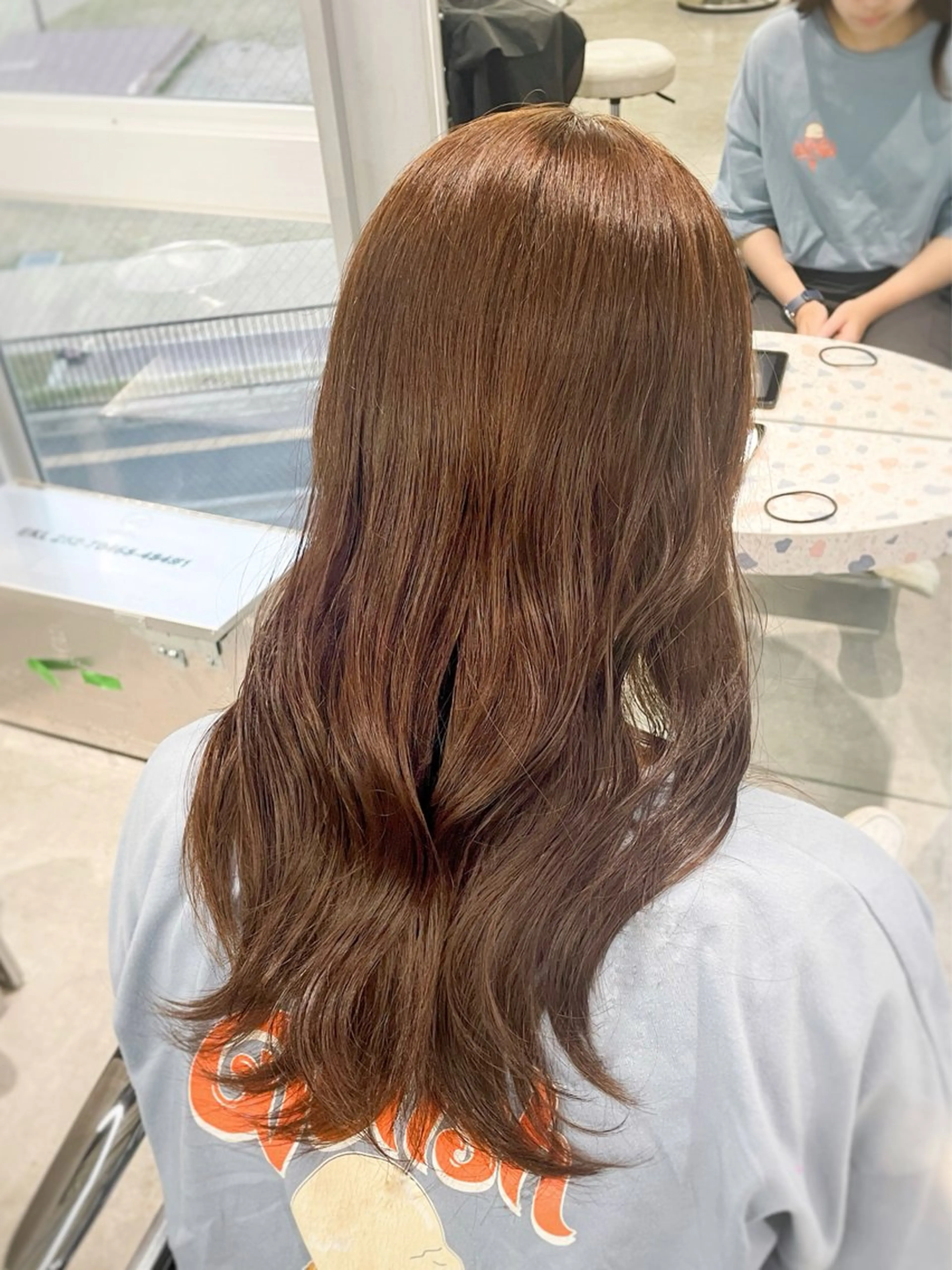 ロング 大坂谷 さくらのヘアスタイル