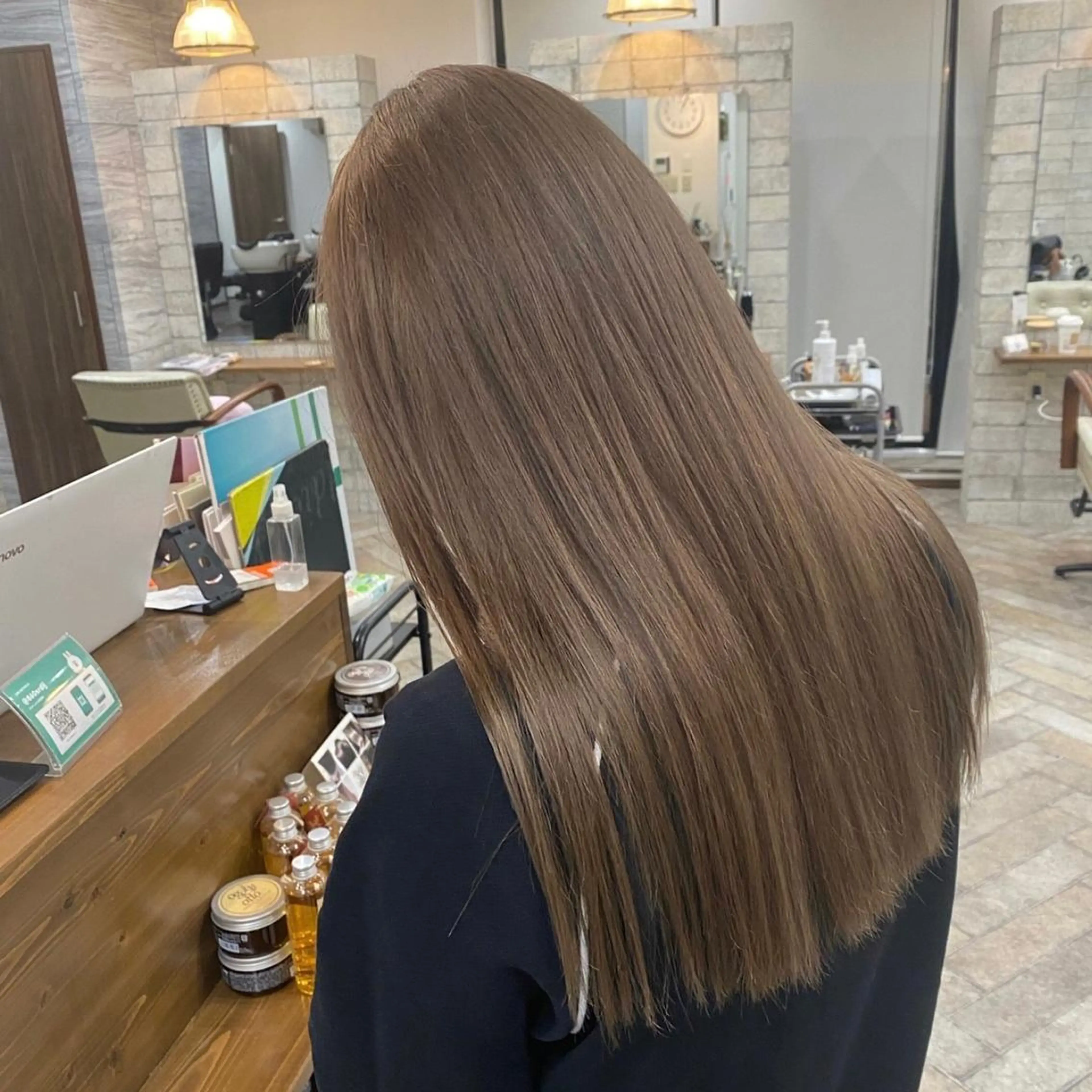 ロング カラー パーマ ヘアアレンジ メンズ キッズ ネイル マツエク・マツパ アイブロウ メンズバレイヤージュ メンズブリーチ メンズハイライト メンズインナーカラー メンズ韓国風 透明感ワンカラー梅田 ダブルカラー/川上のヘアスタイル