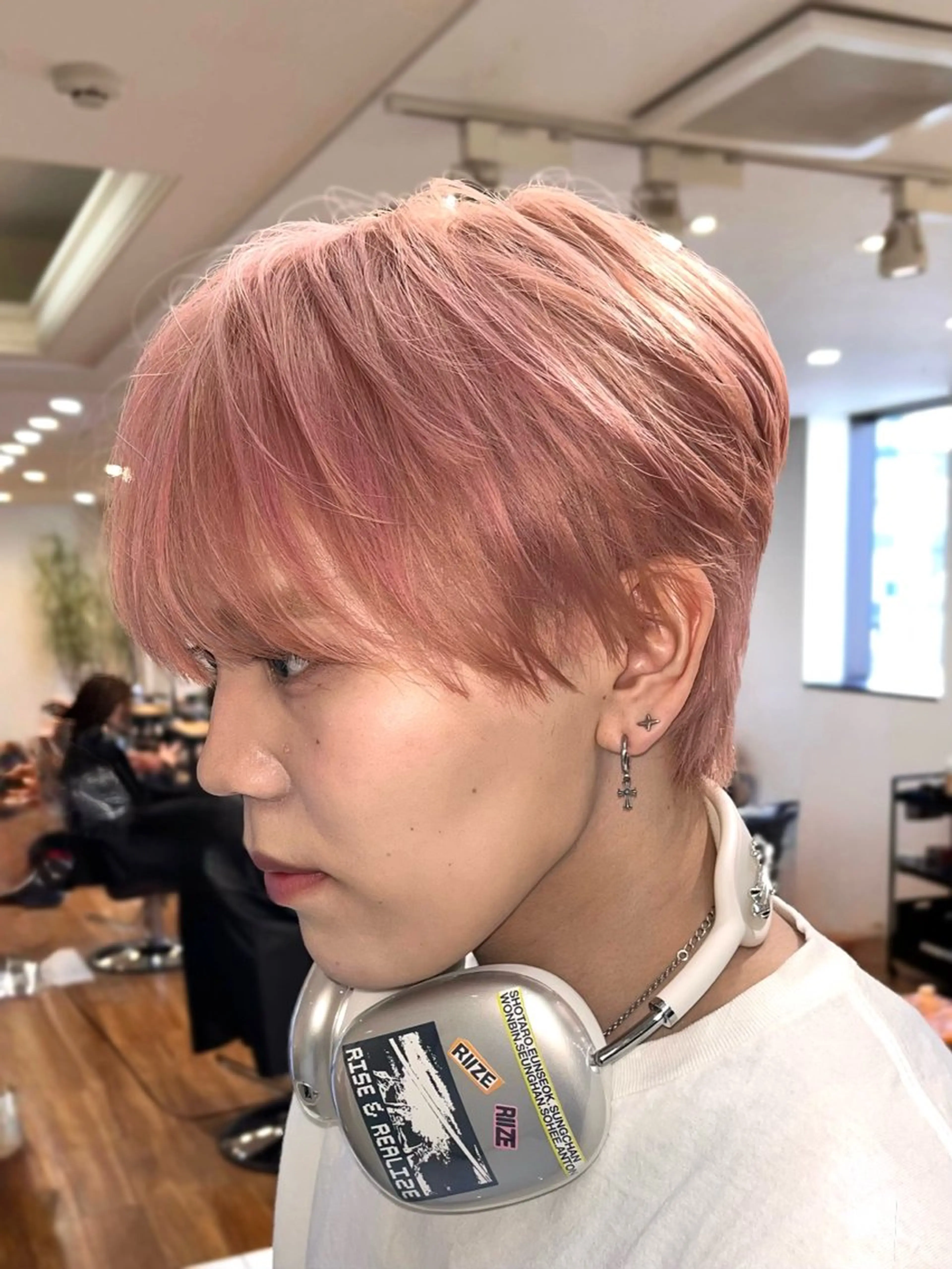 ショート カラー メンズ ダウンパーマ/韓国 ヘア/ブリーチ/桑本のヘアスタイル