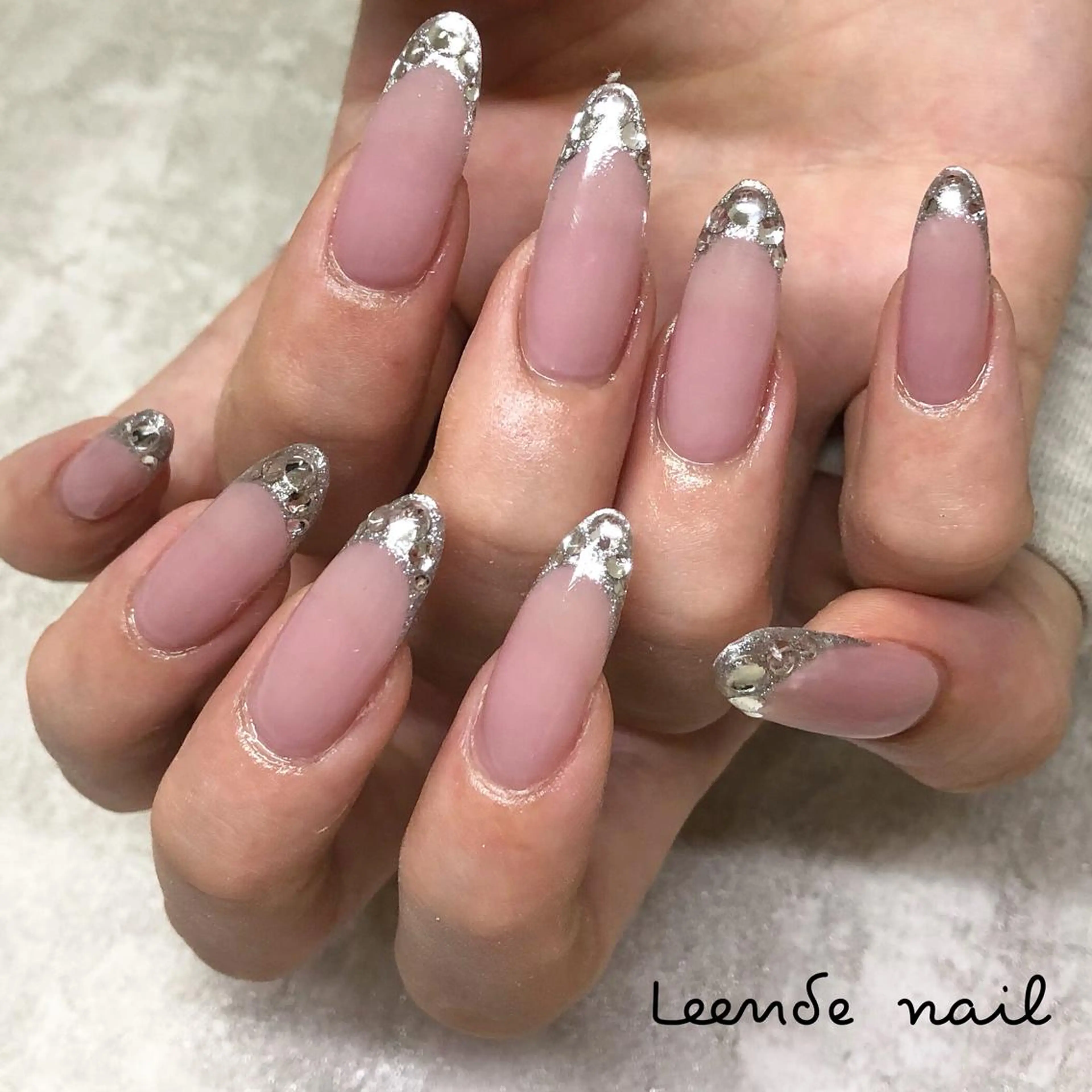 ネイル Leendenail 【リエンダネイル】のネイルデザイン