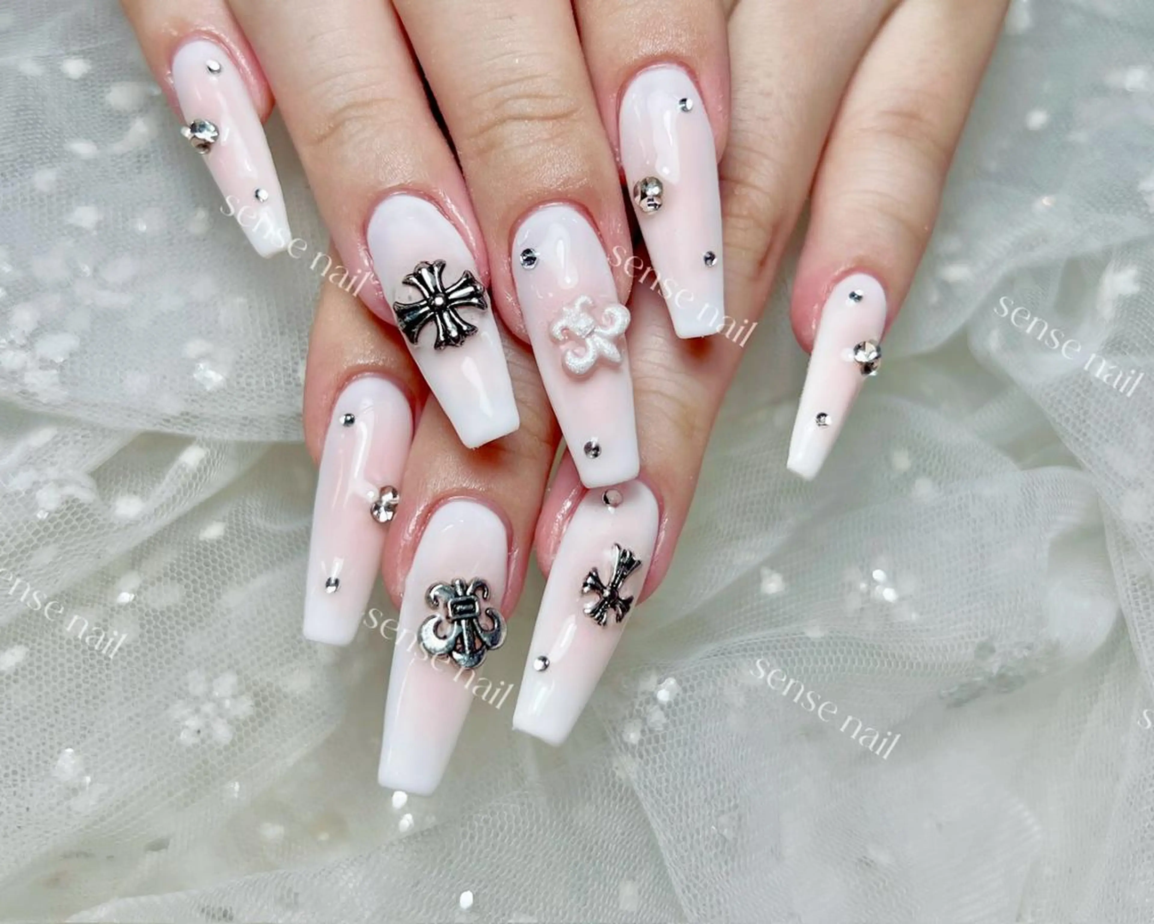 ネイル 🎀Sense Nail渋谷店🎀のネイルデザイン