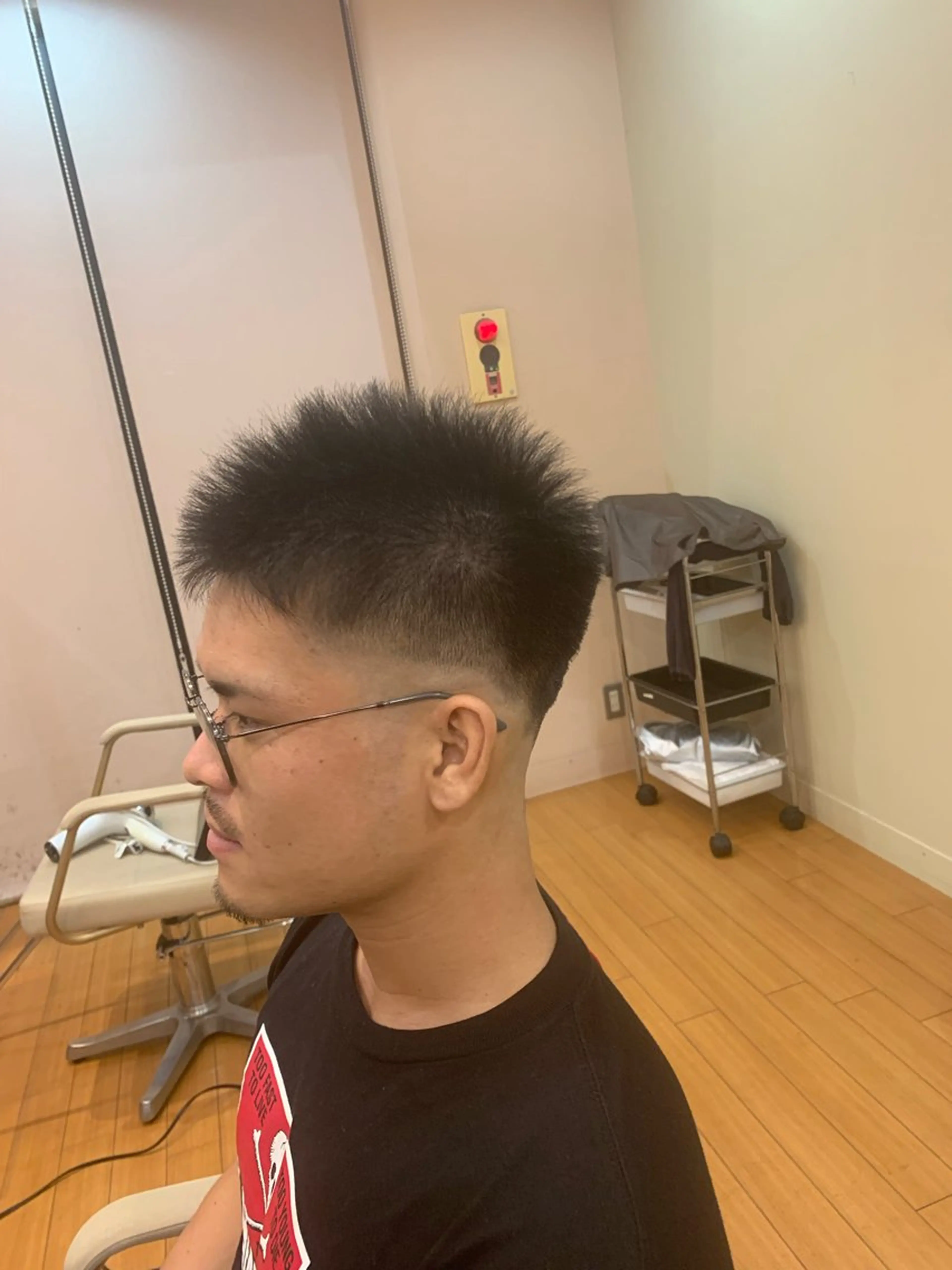 メンズ限定カット(0mmフェードスキンフェード可)の写真