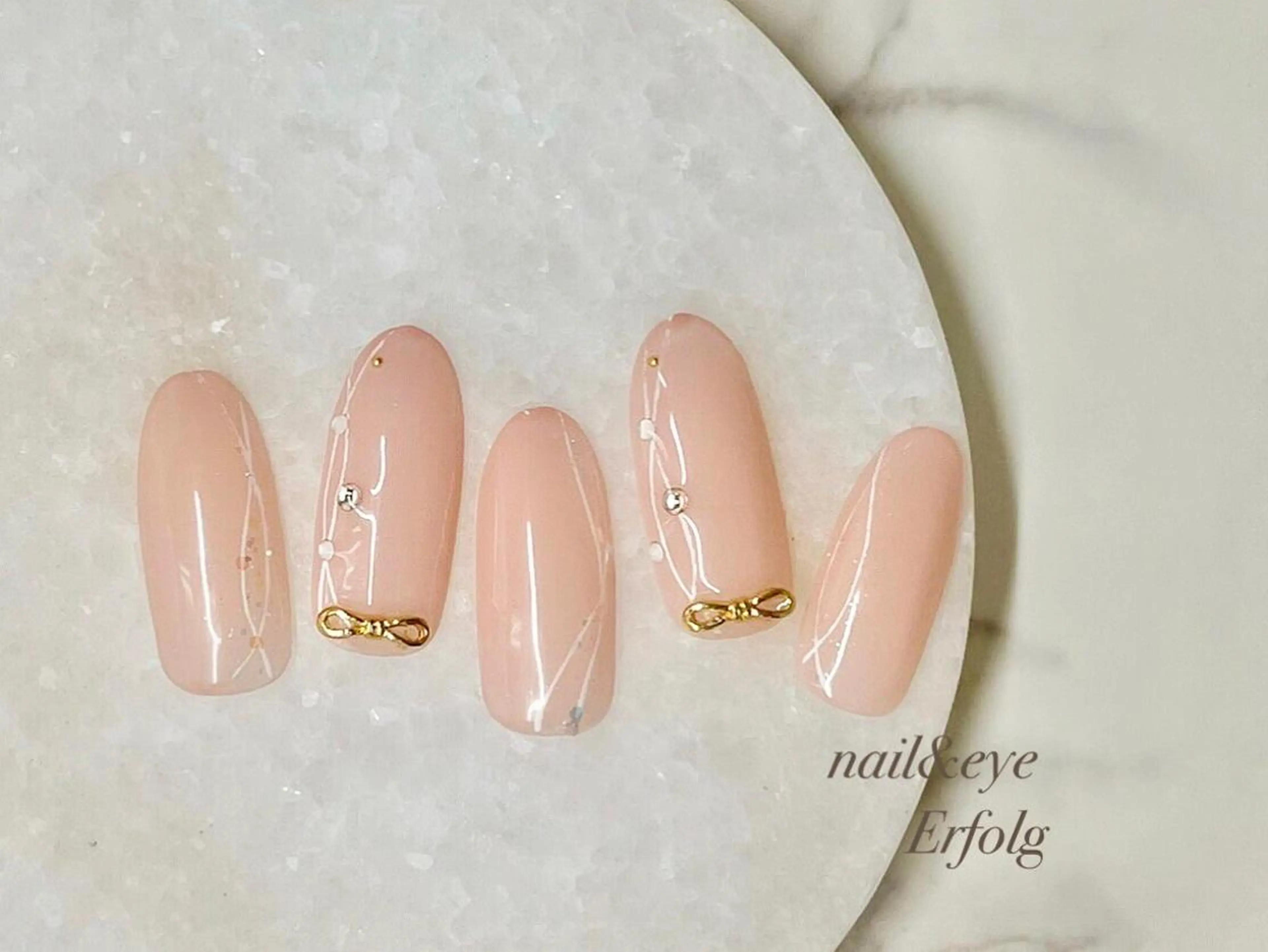 ネイル ネイル スクールのネイルデザイン