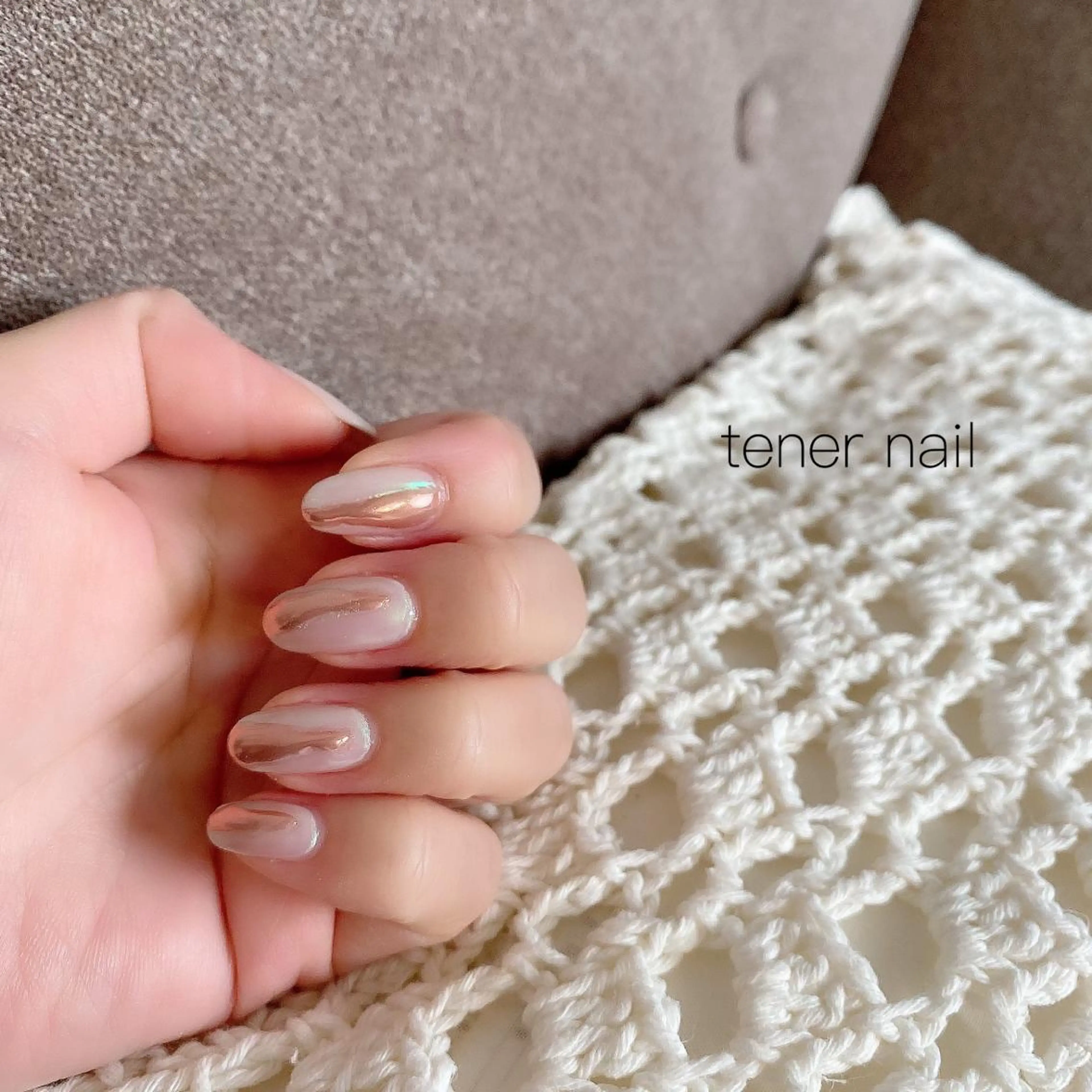 ネイル オーロラネイル ミラーネイル ピンク tener  nail  テネルネイル所属・テネルネイル tener nailのネイルデザイン