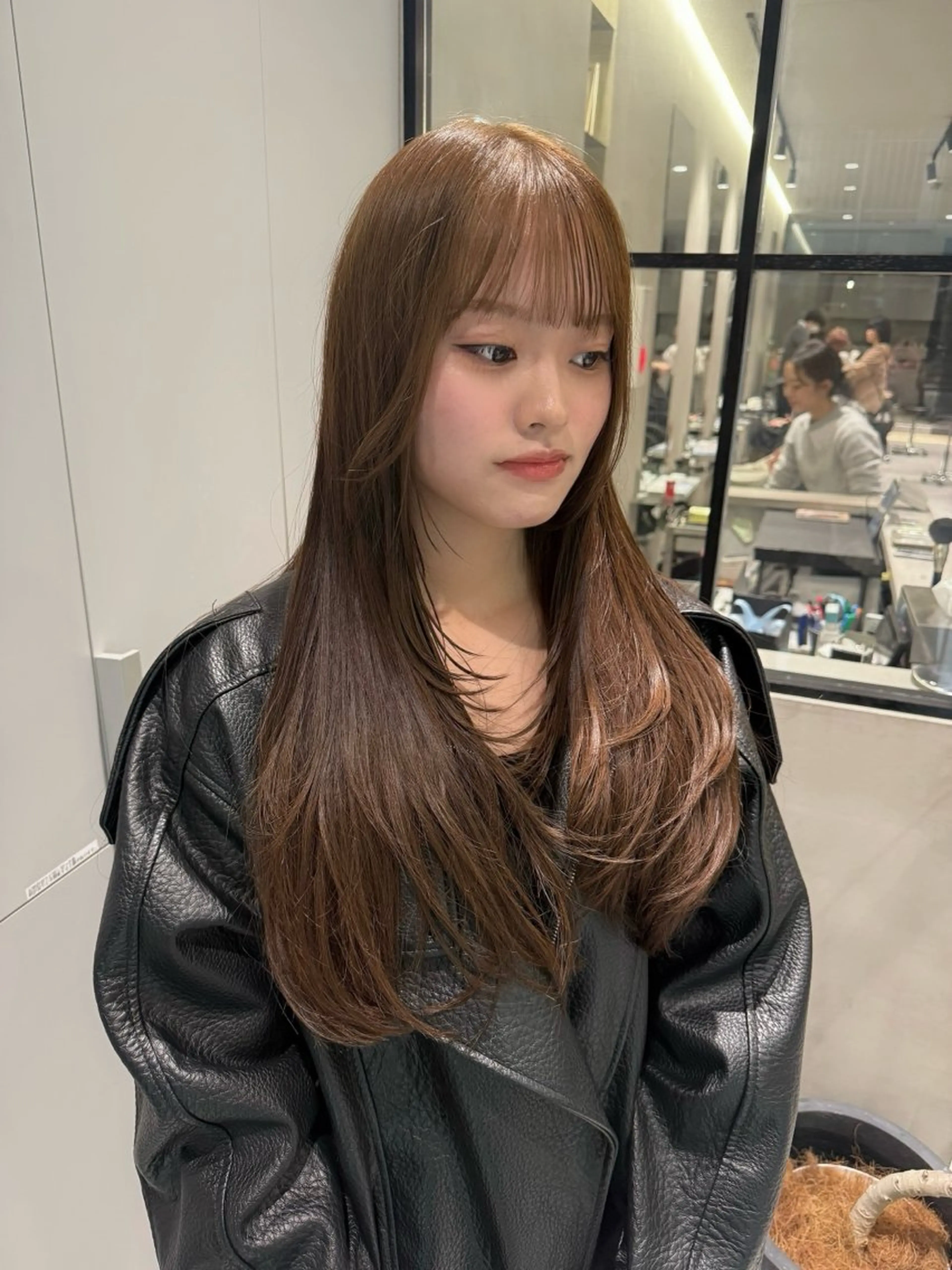 ロング 神戸/karina /レイヤー/髪質改善のヘアスタイル