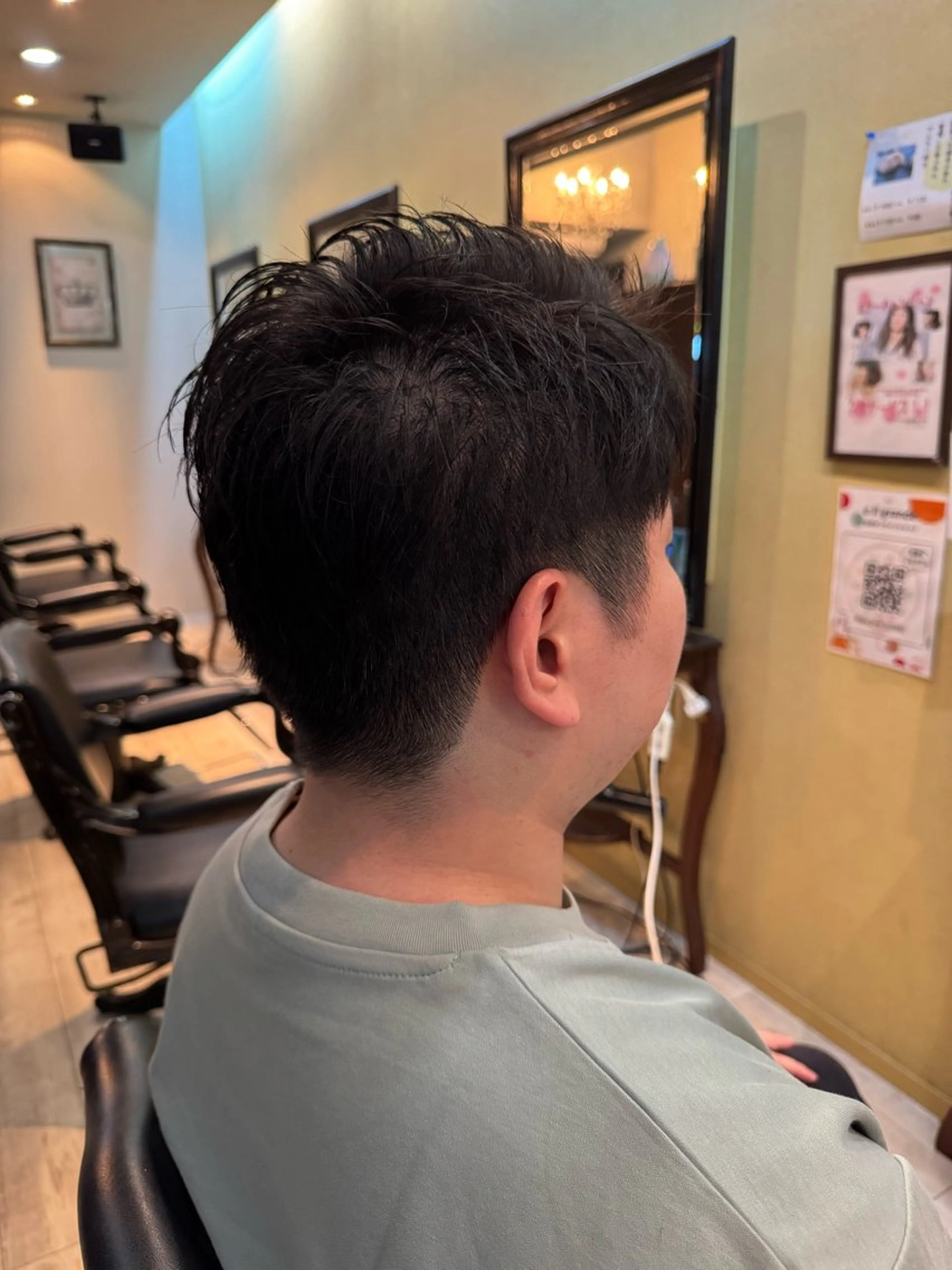 メンズ 村尾 麗奈のヘアスタイル