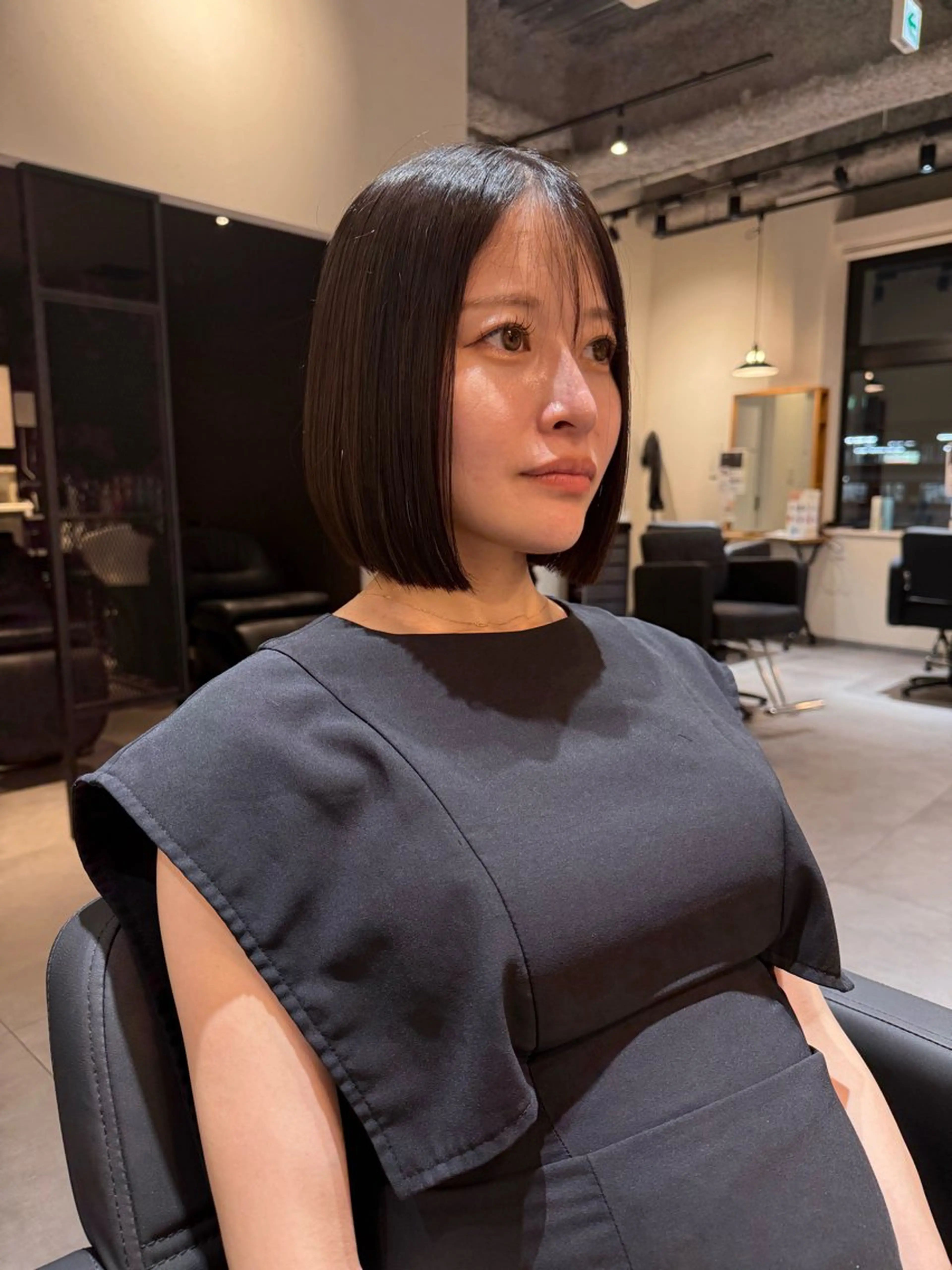 ショート 切りっぱなしボブ ボブ 髪質改善透明感カラー ayukaのヘアスタイル