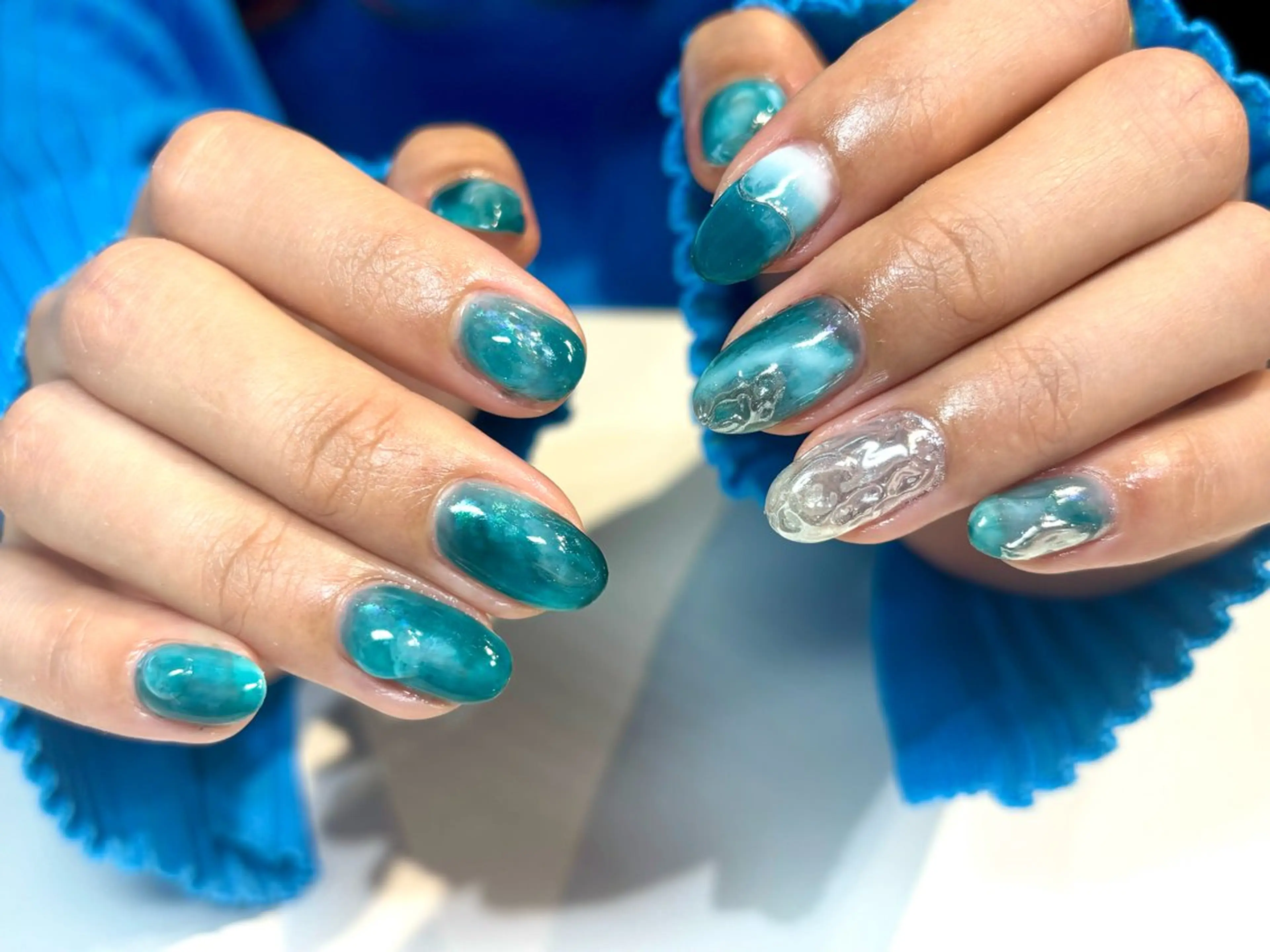 ネイル フットネイル フレンチネイル ジェルネイル グラデーション マグネットネイル ハンドネイル ヘアー.ネイル二刀流 misa🫧のヘアスタイル