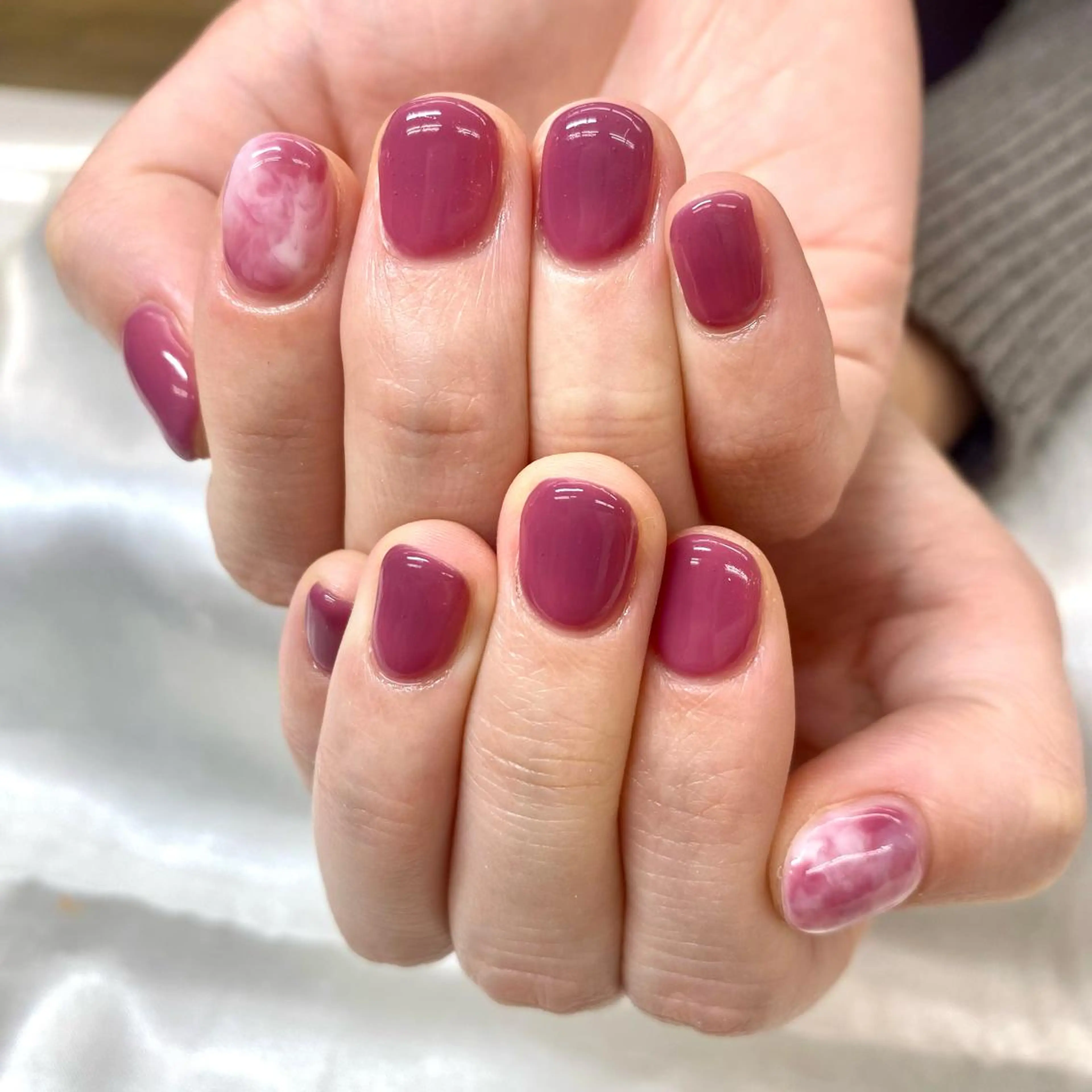 【オフ無し】ハンドワンポイント💅✨「パラジェル＋1100円」【元町・中華街】の写真