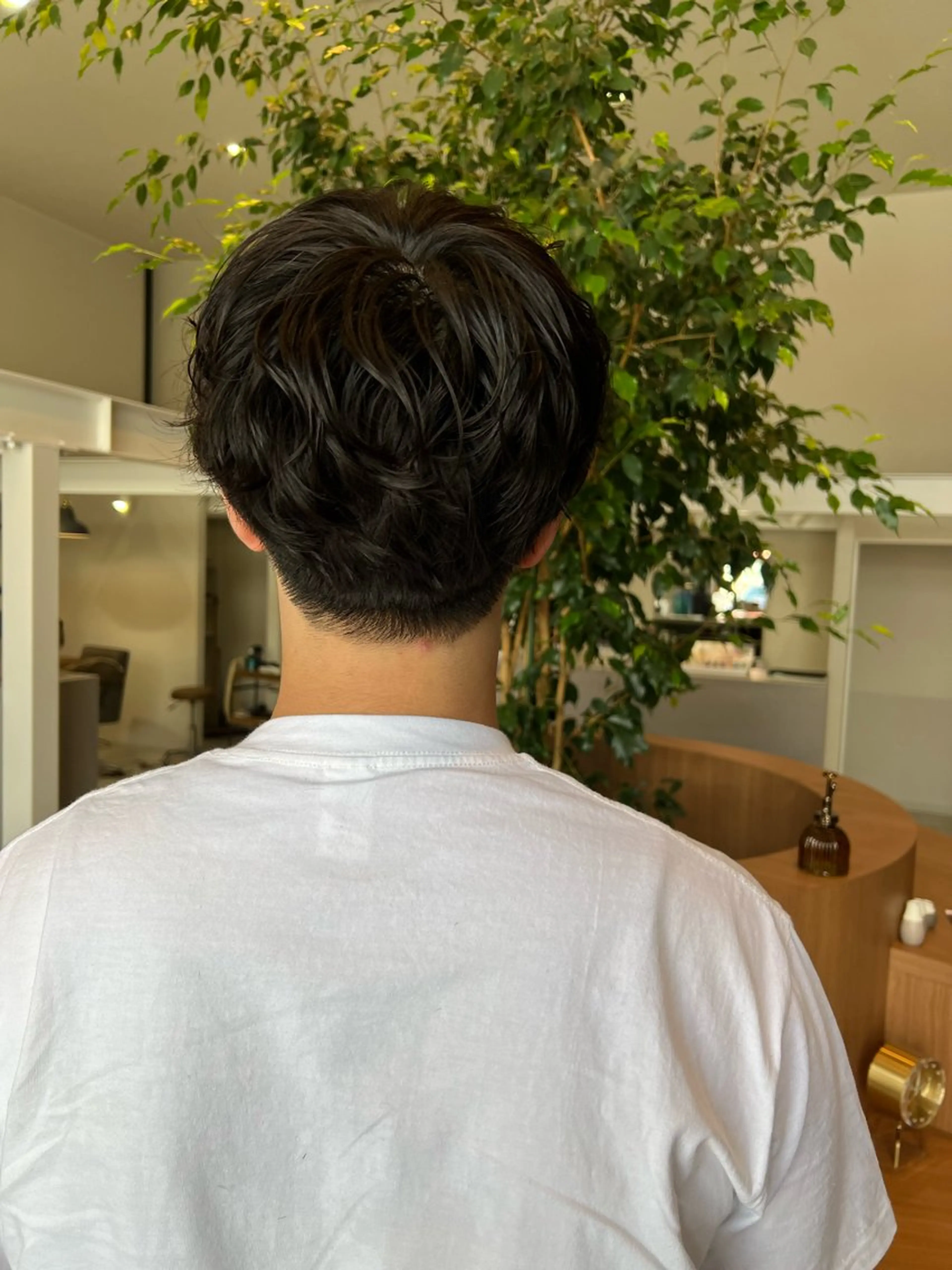 ミディアム パーマ 坂本 一真のヘアスタイル