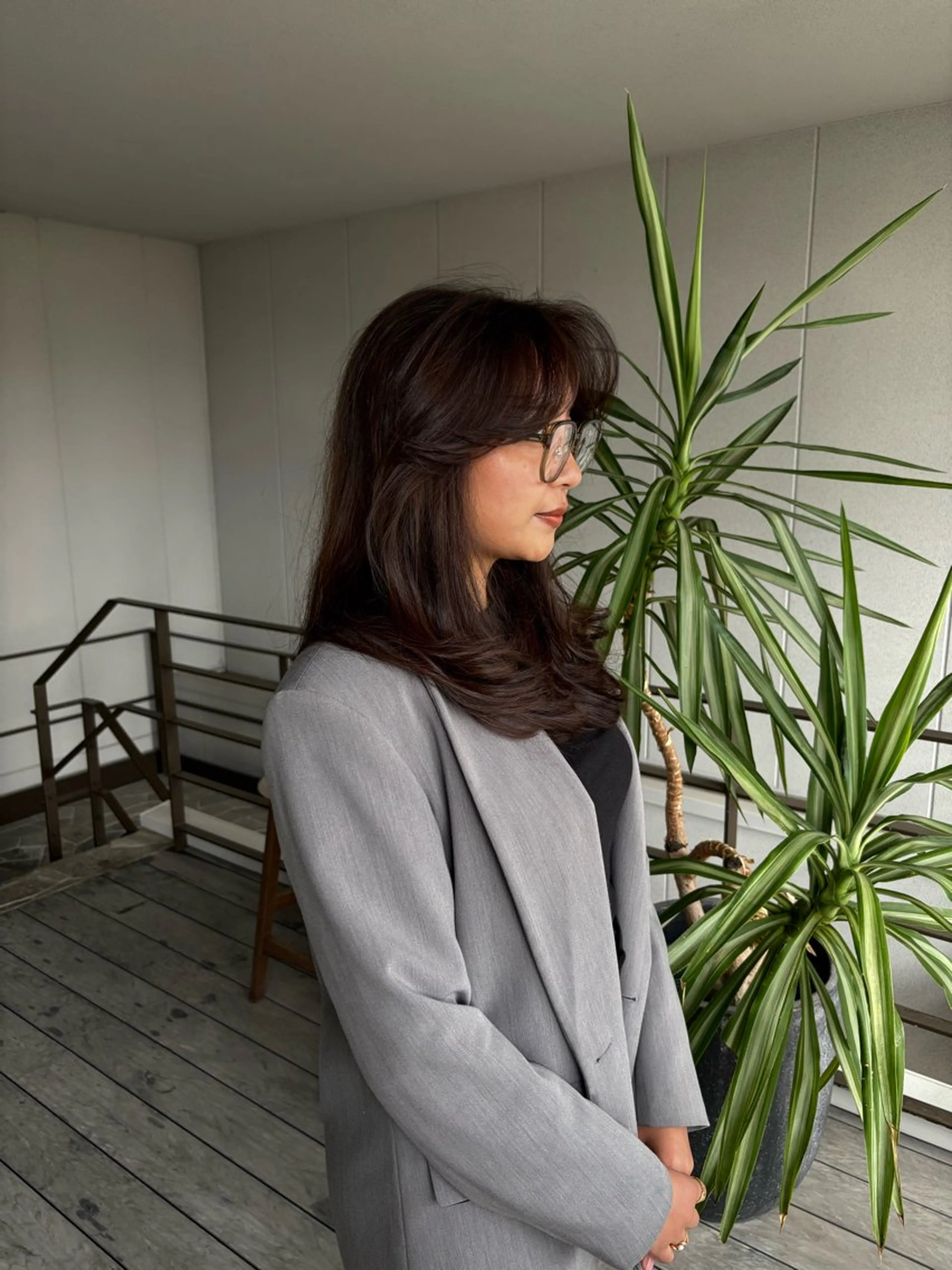 ミディアム カラー カット ヘアカラー トリートメント ⭐️海外レイヤー＆ ハイライト⭐️のヘアスタイル