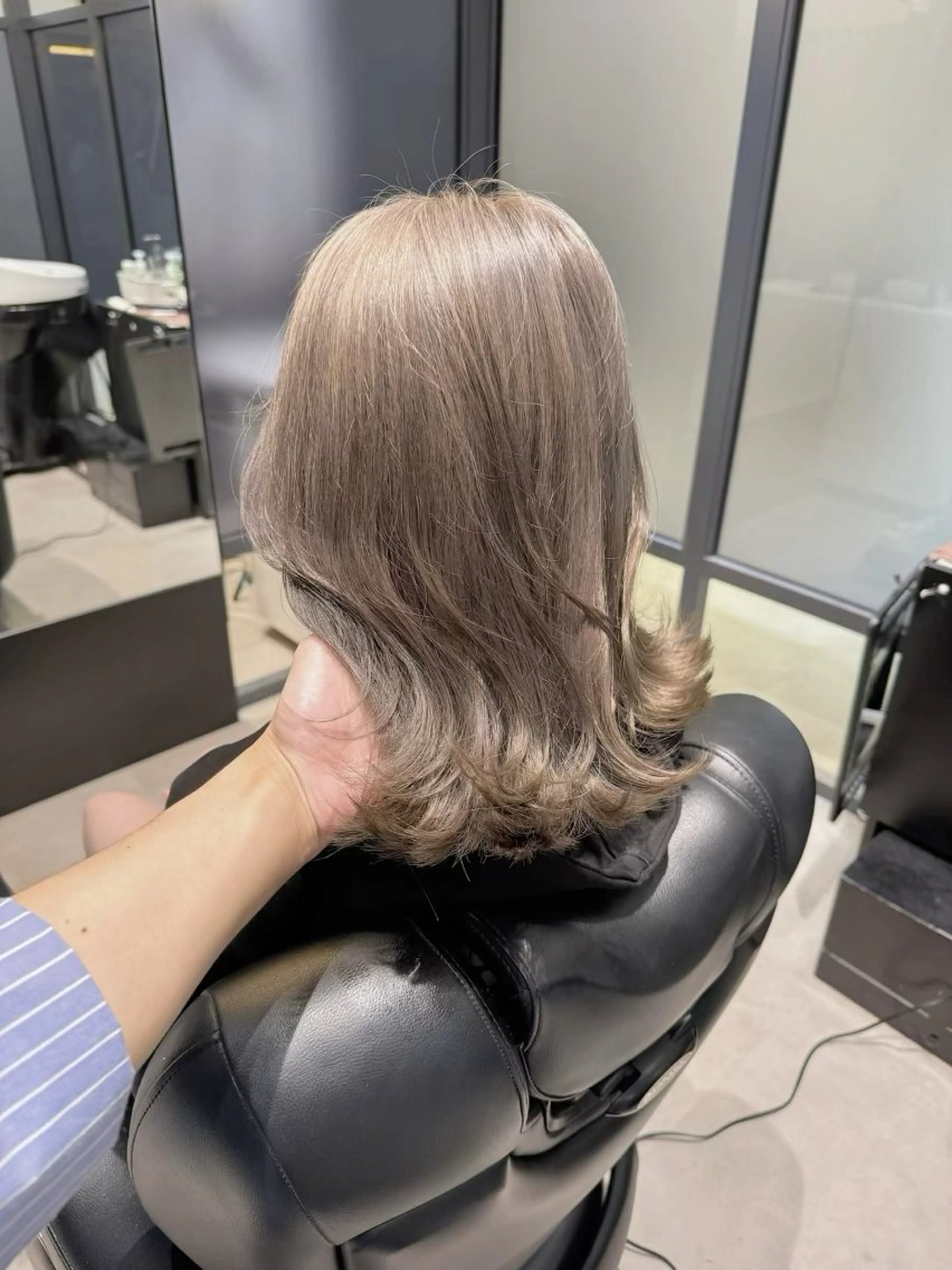 ミディアム カット ヘアカラー トリートメント 艶カラー /顔周り◎ 小川泰輝💍のヘアスタイル