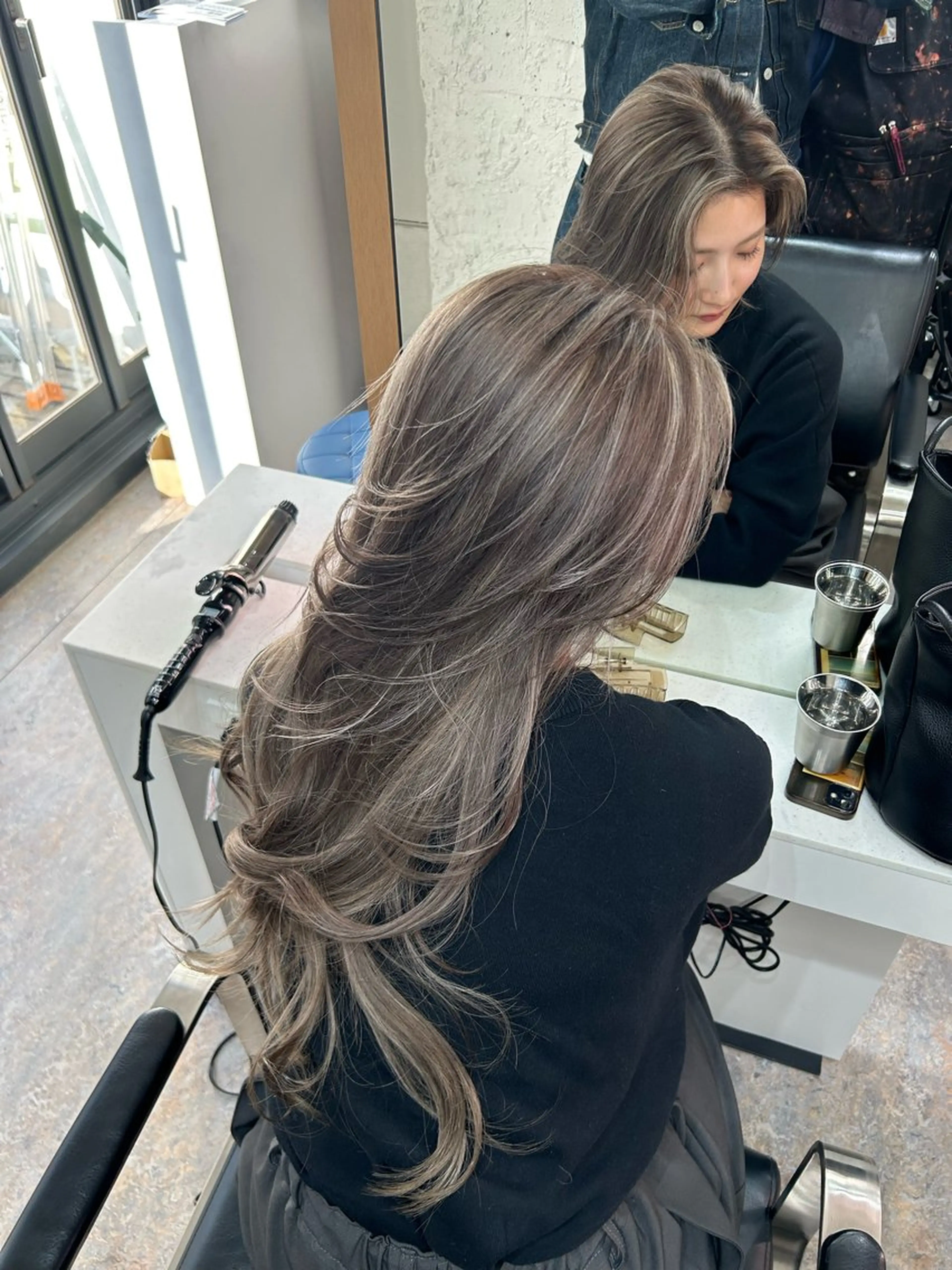 ロング カラー グレージュ カット ヘアカラー トリートメント レイヤーカット BLend 渋谷のヘアスタイル