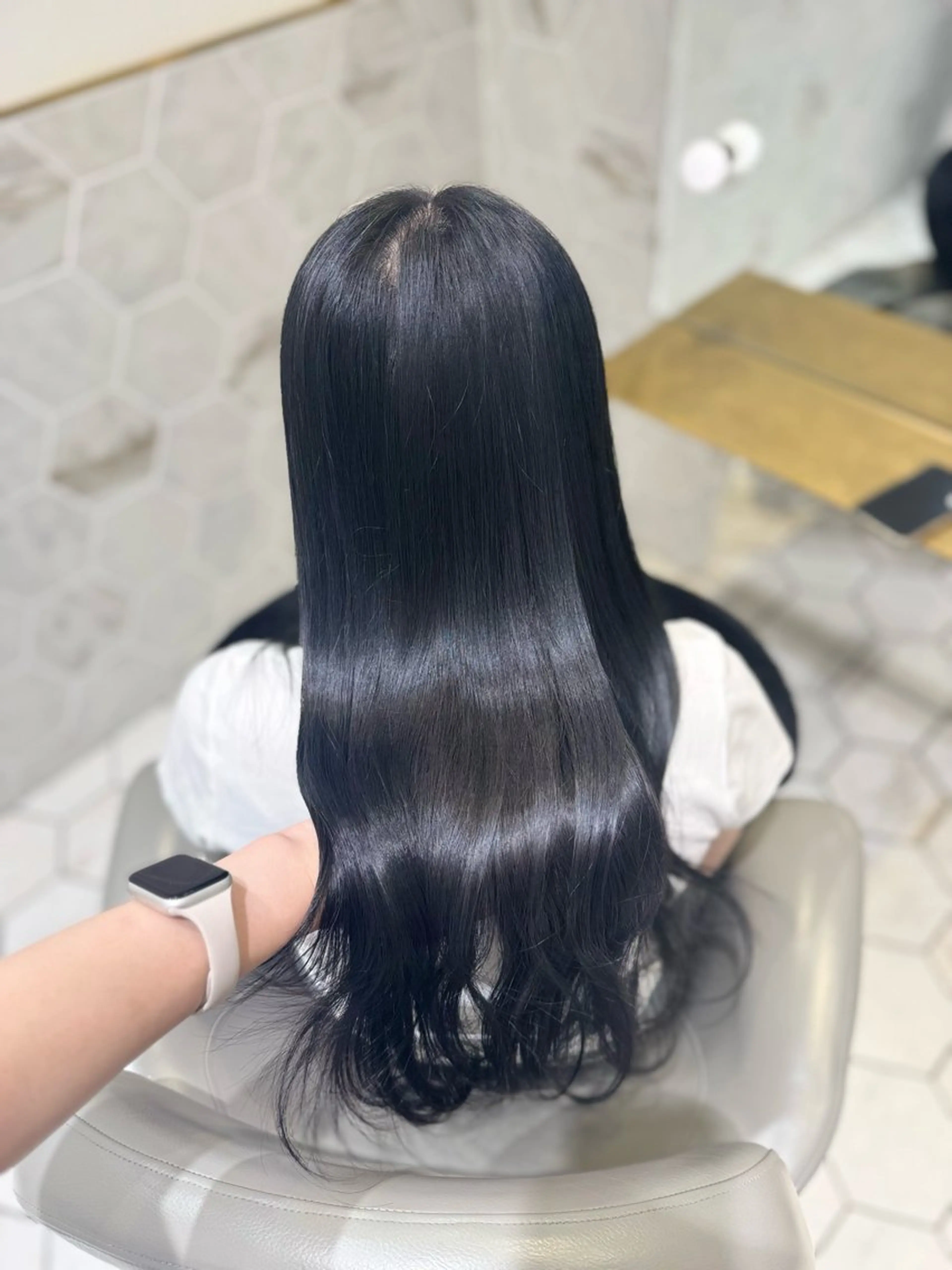 ロング カラー ヘアカラー costes 今井芽依のヘアスタイル