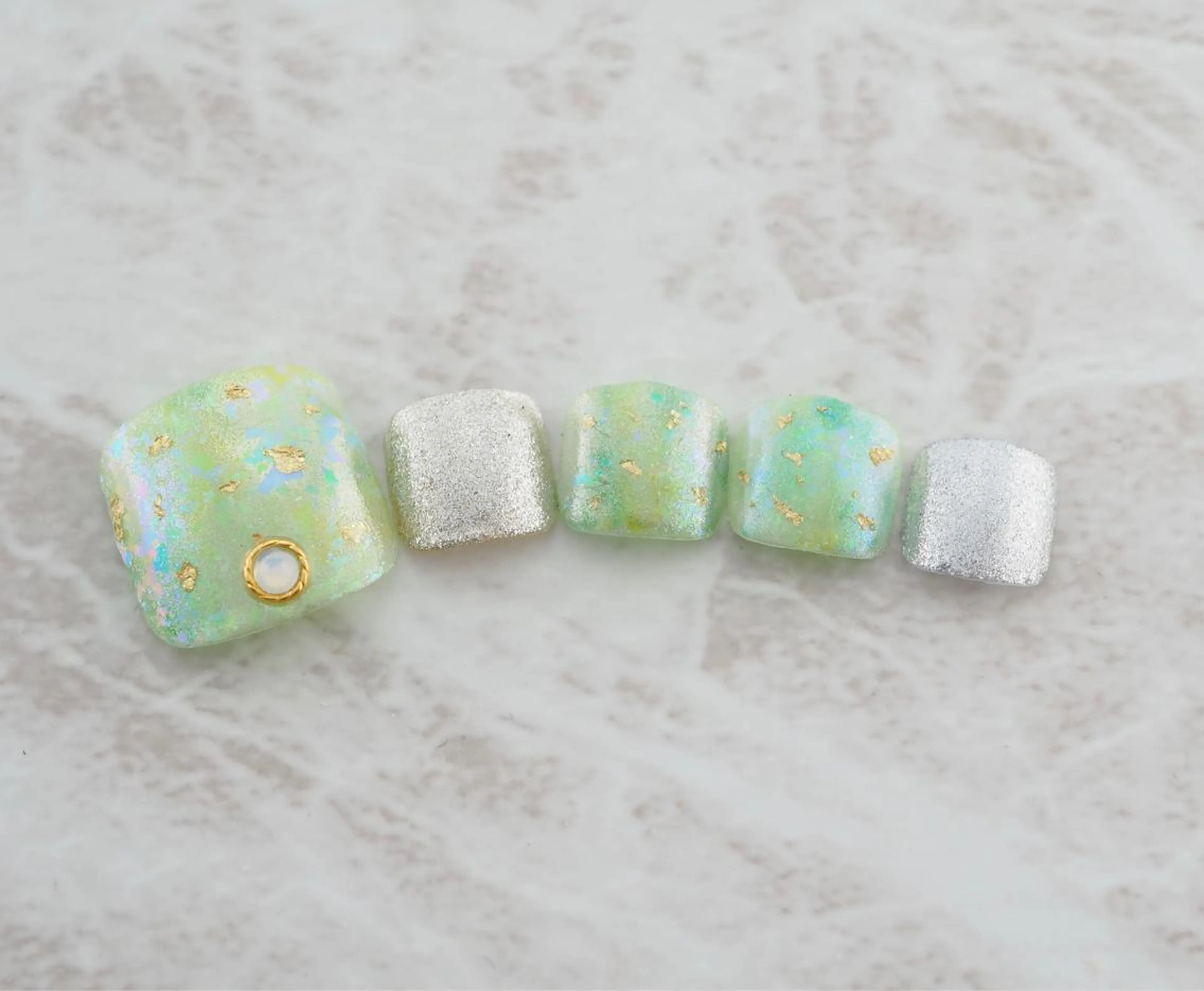 ネイル ネイルPetit Ribbonのネイルデザイン