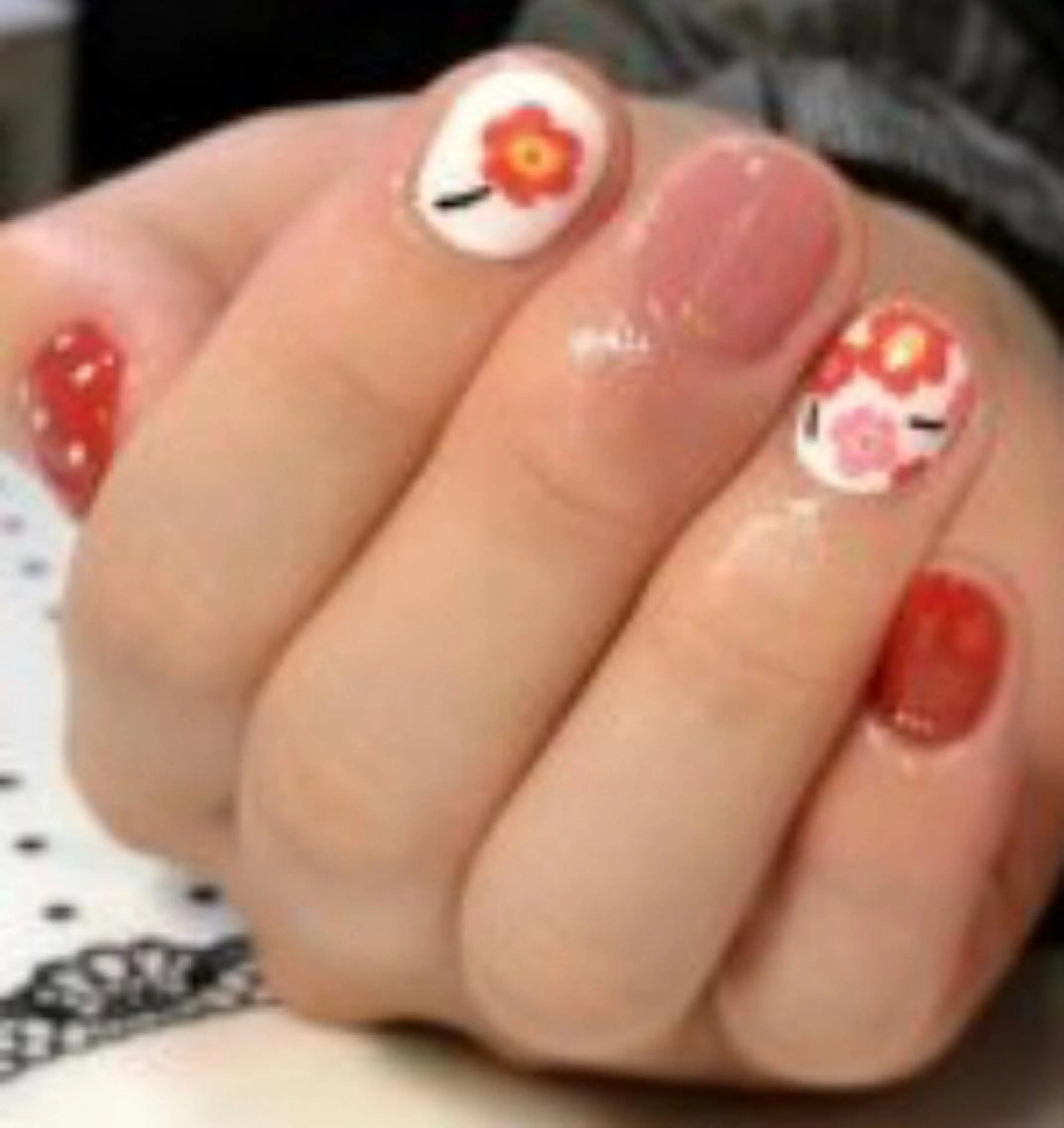 ネイル ハンドネイル ゲン レイカのネイルデザイン