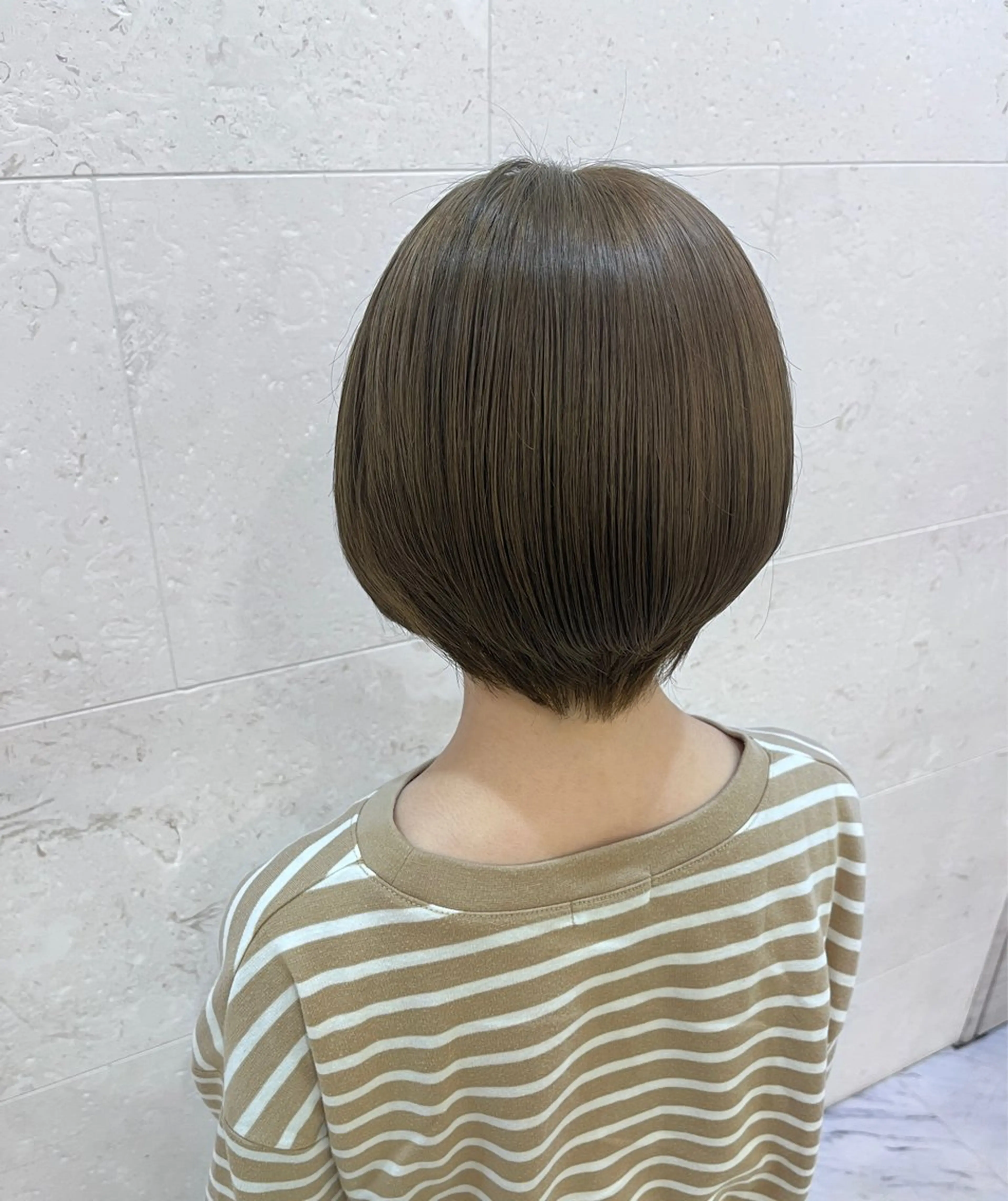 カラー ブリーチ グレージュ ブリーチなしカラー オリーブグレージュ オリーブグレー 🫧Shanti🫧 ばんだいのヘアスタイル