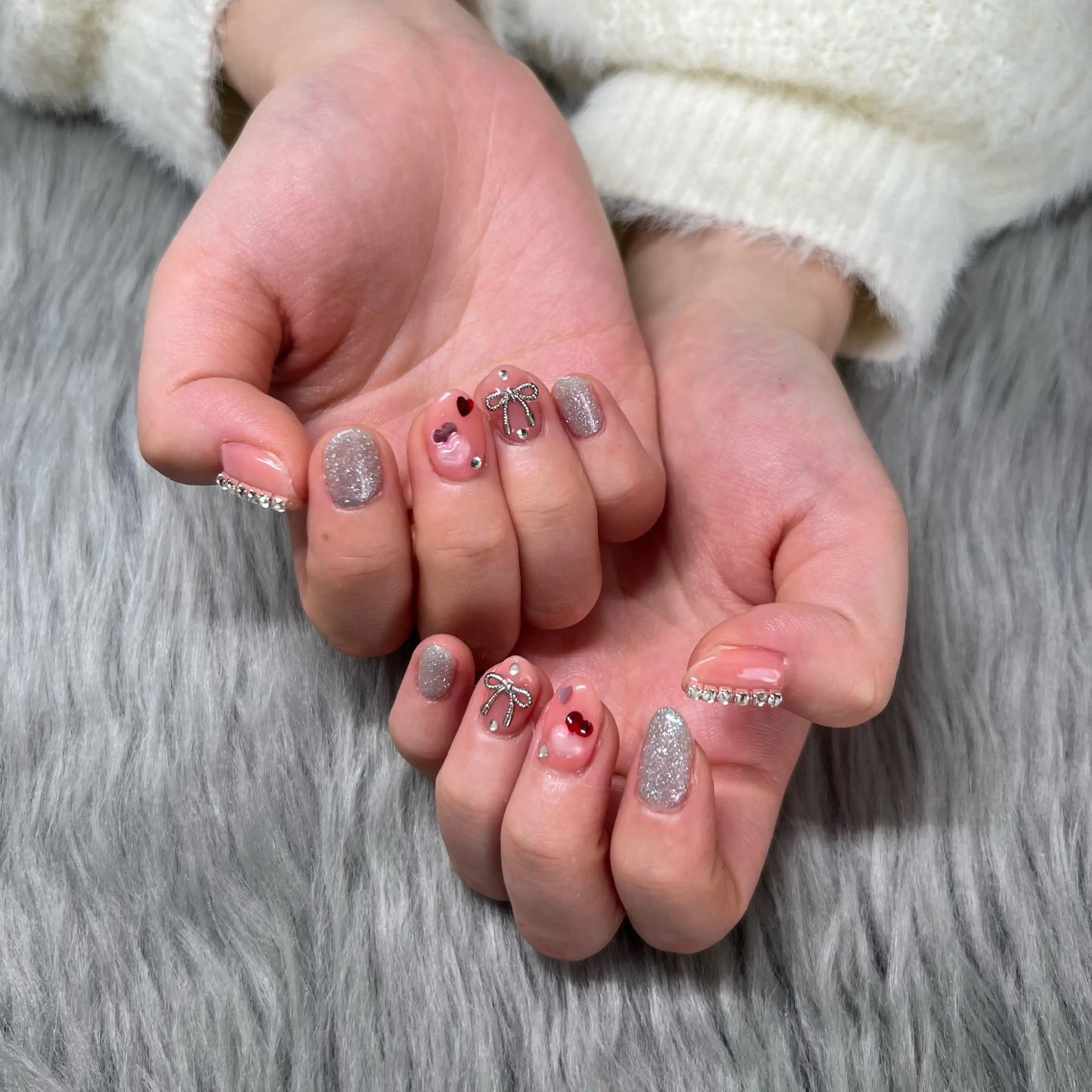 ネイル ショートネイル ストーンネイル ulysses nailsalonのネイルデザイン