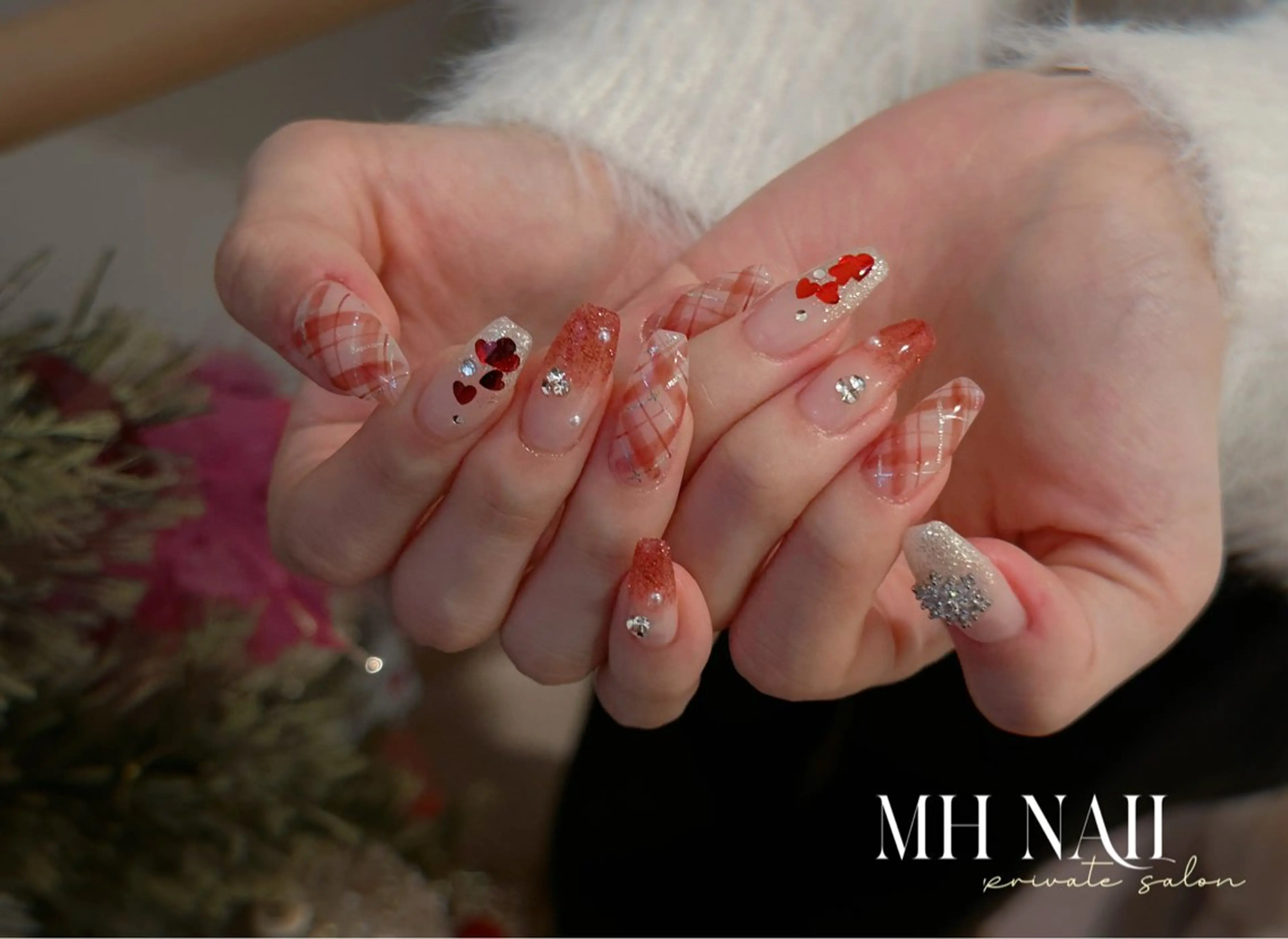 ネイル ハンドネイル MH Nailのネイルデザイン