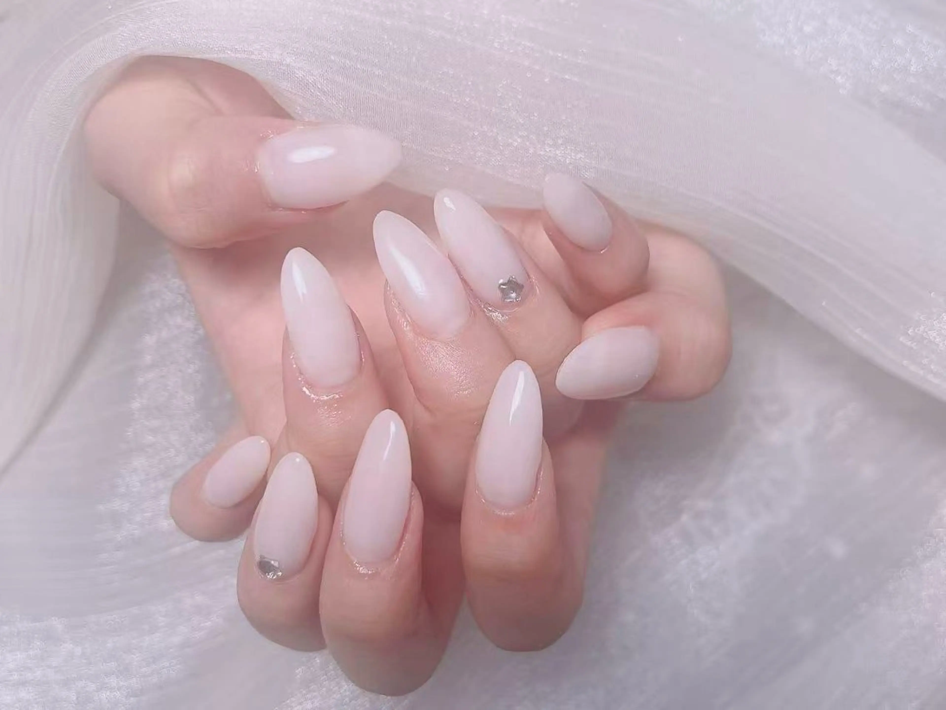 ネイル ハンドネイル Kari ネイルサロンのネイルデザイン