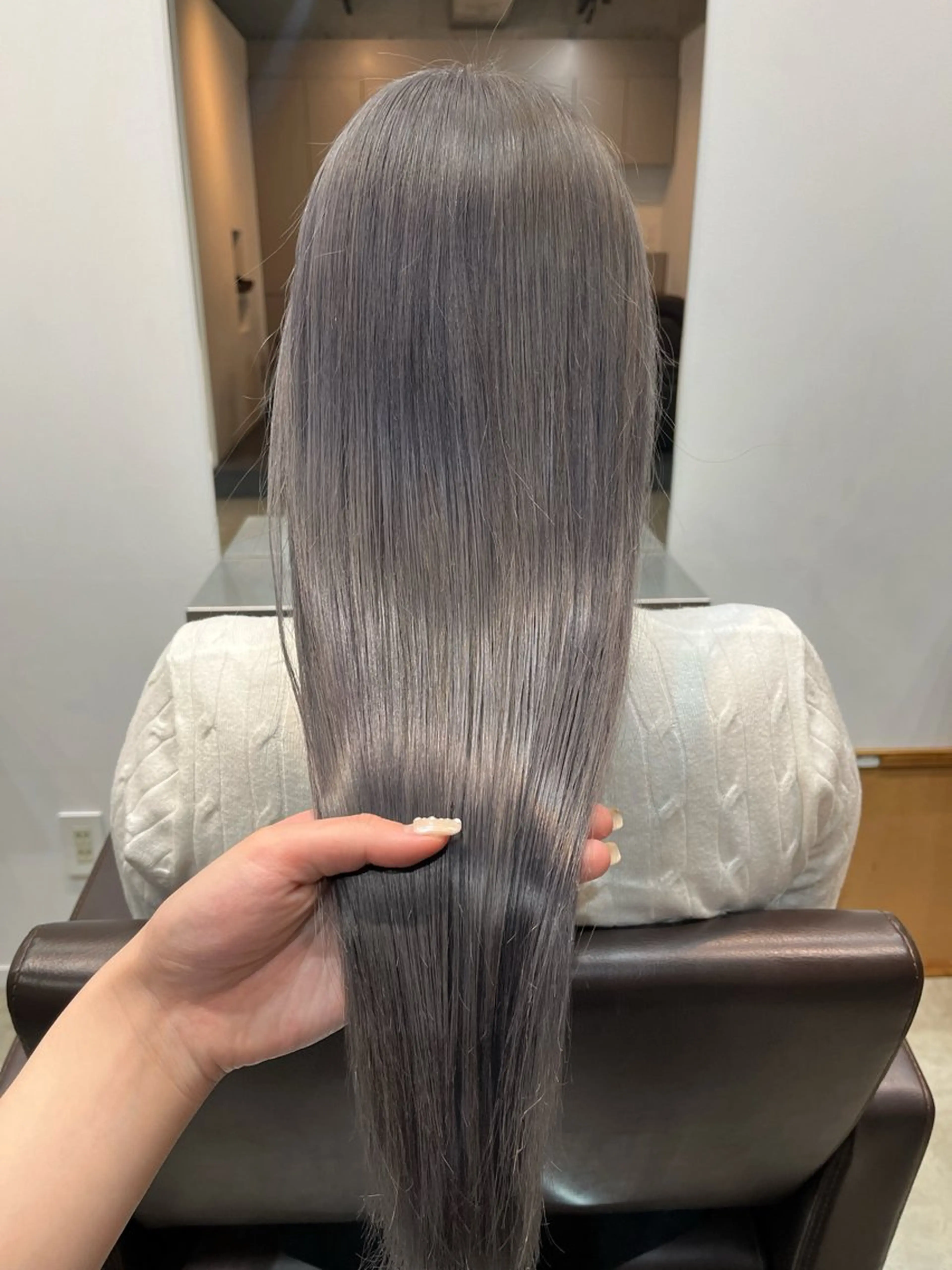 カラー 【arc】 佐藤未希穂/レイヤーのヘアスタイル