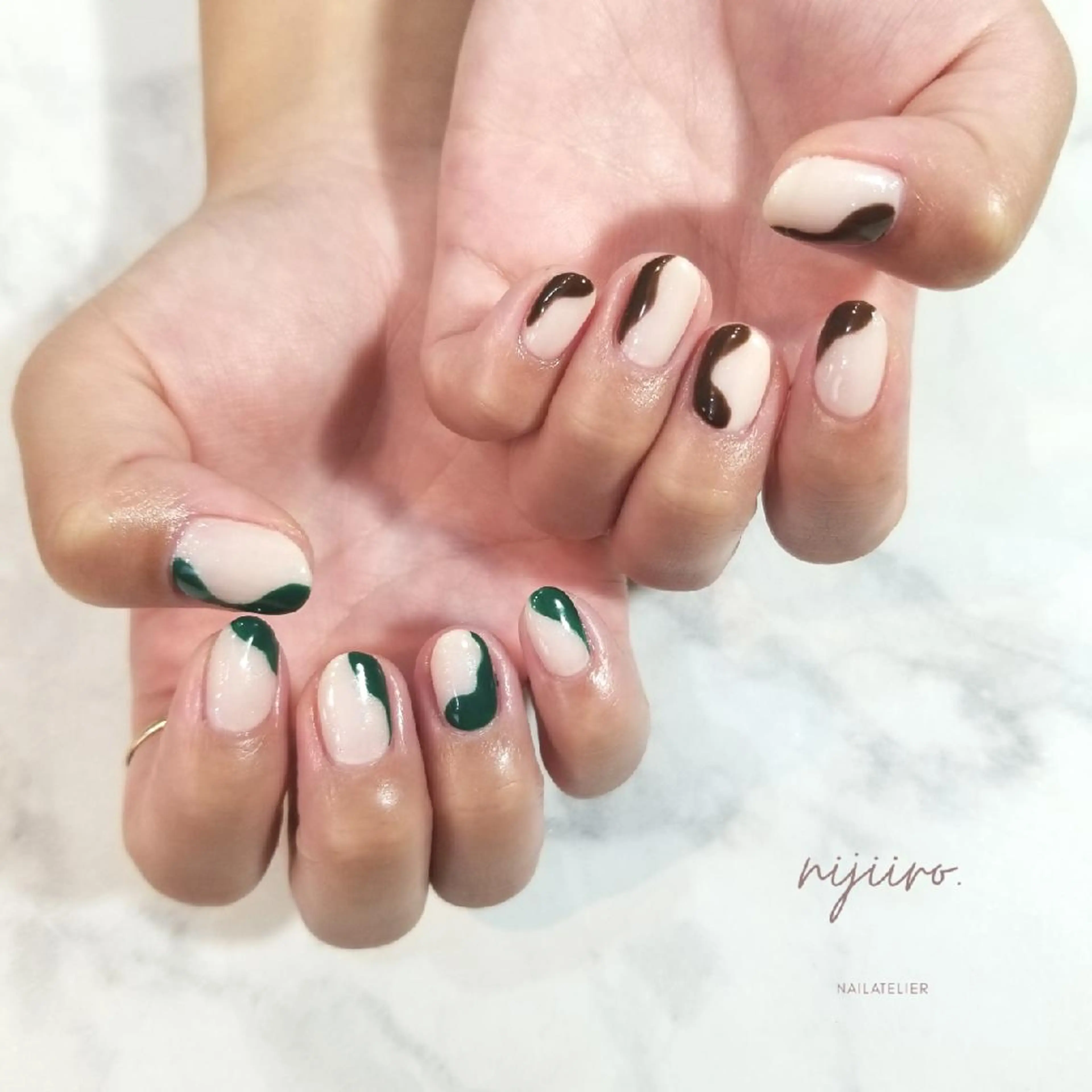 ネイル ハンドネイル nailatelier nijiiro.所属・nijiiro🌈 サトウのネイルデザイン
