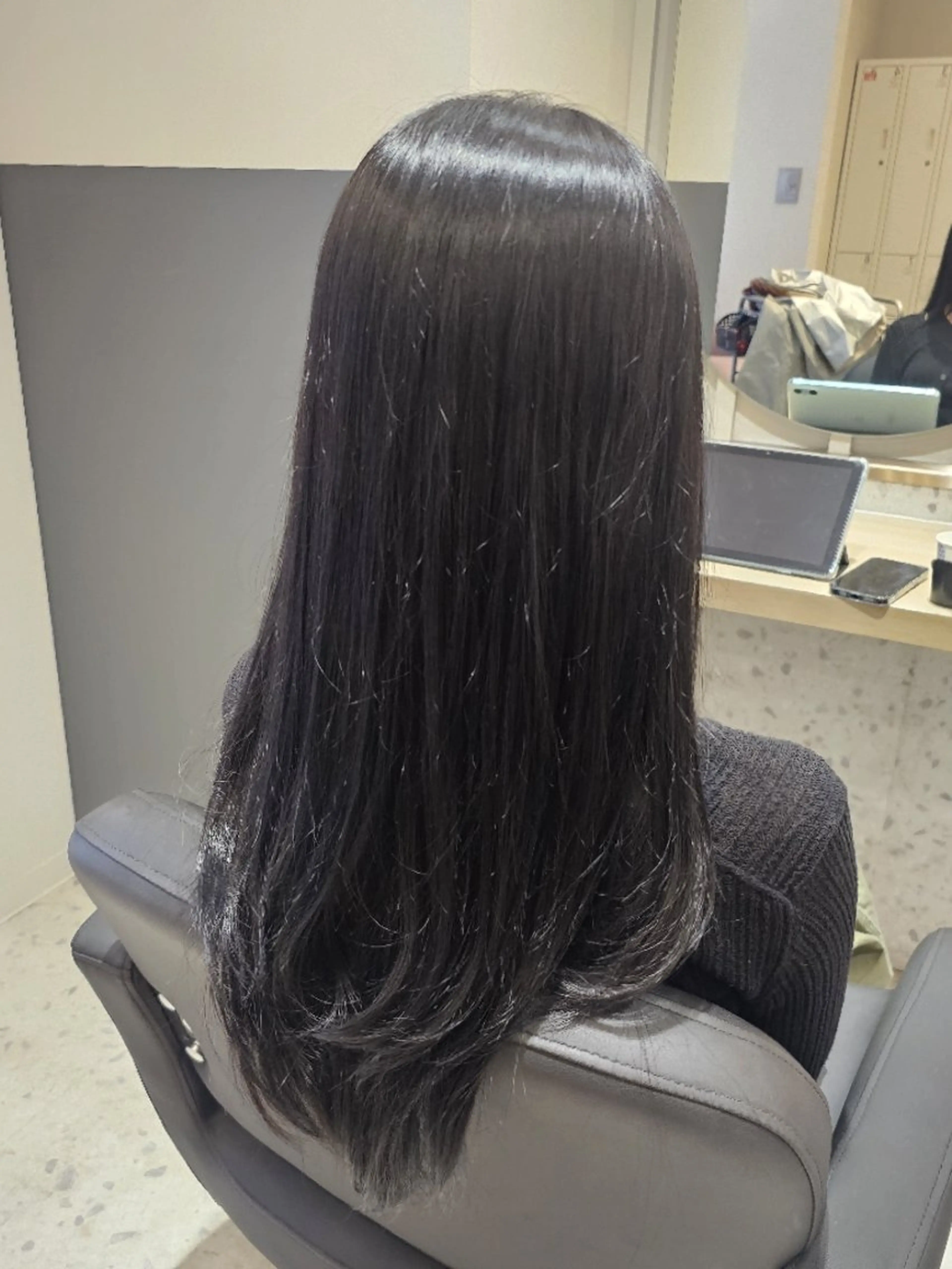 ロング レイヤーカット カット ヘアカラー 🍀☘️阿部 誉叶☘️🍀のヘアスタイル