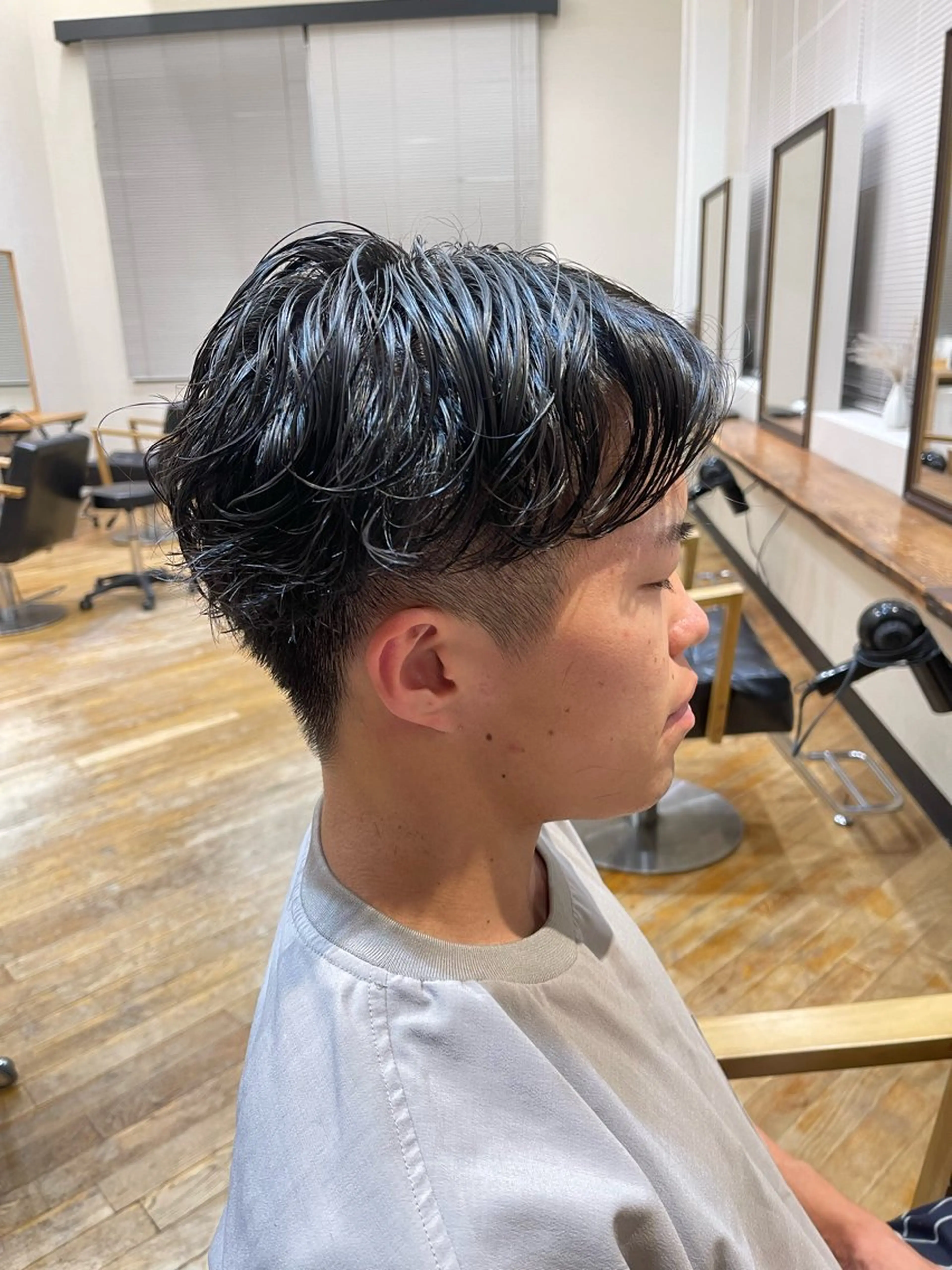 ショート パーマ メンズ カット パーマ Rolen.所属・佐藤 海璃のヘアスタイル